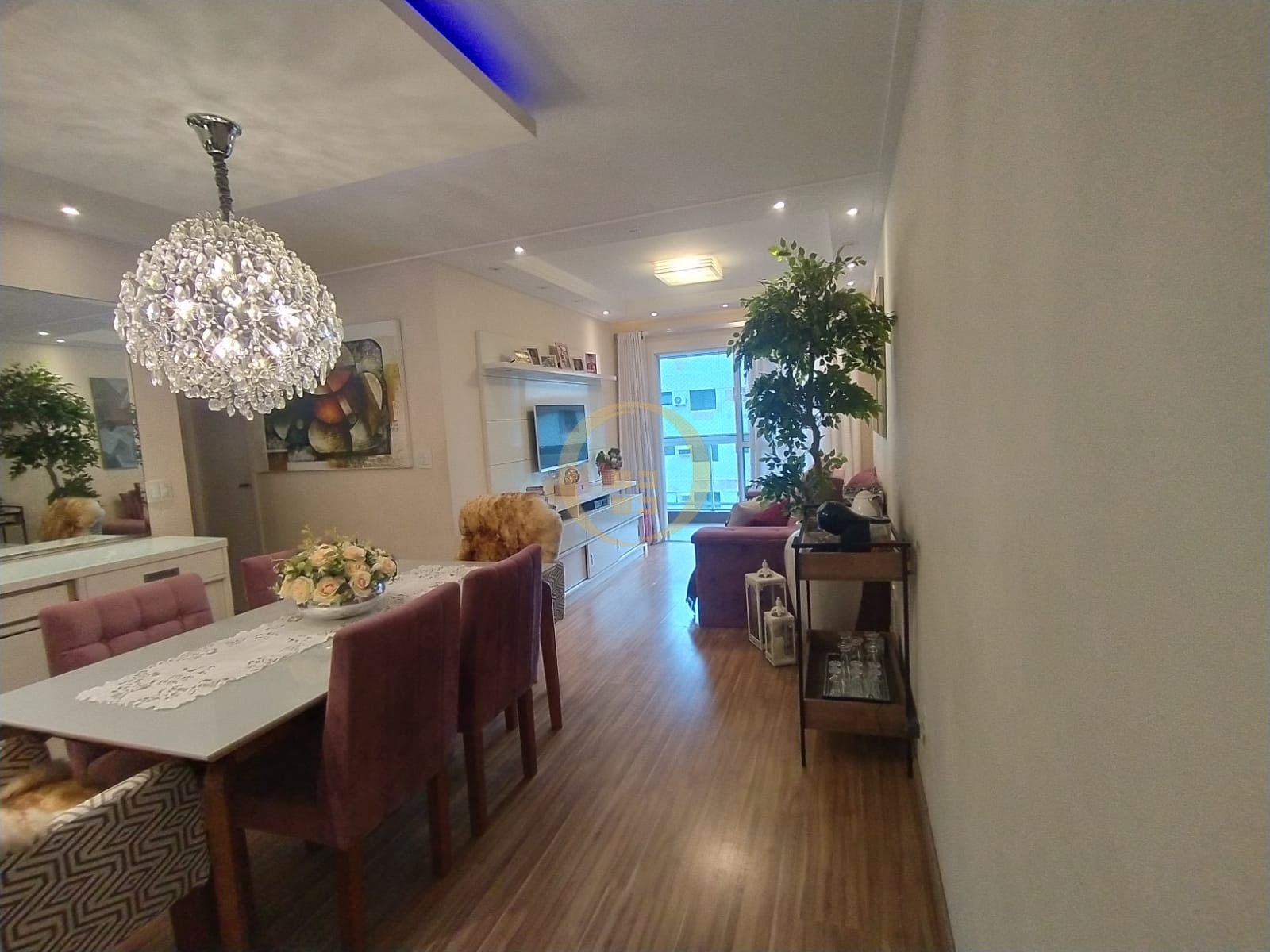 Apartamento na Praia das Astúrias, Guarujá - SP