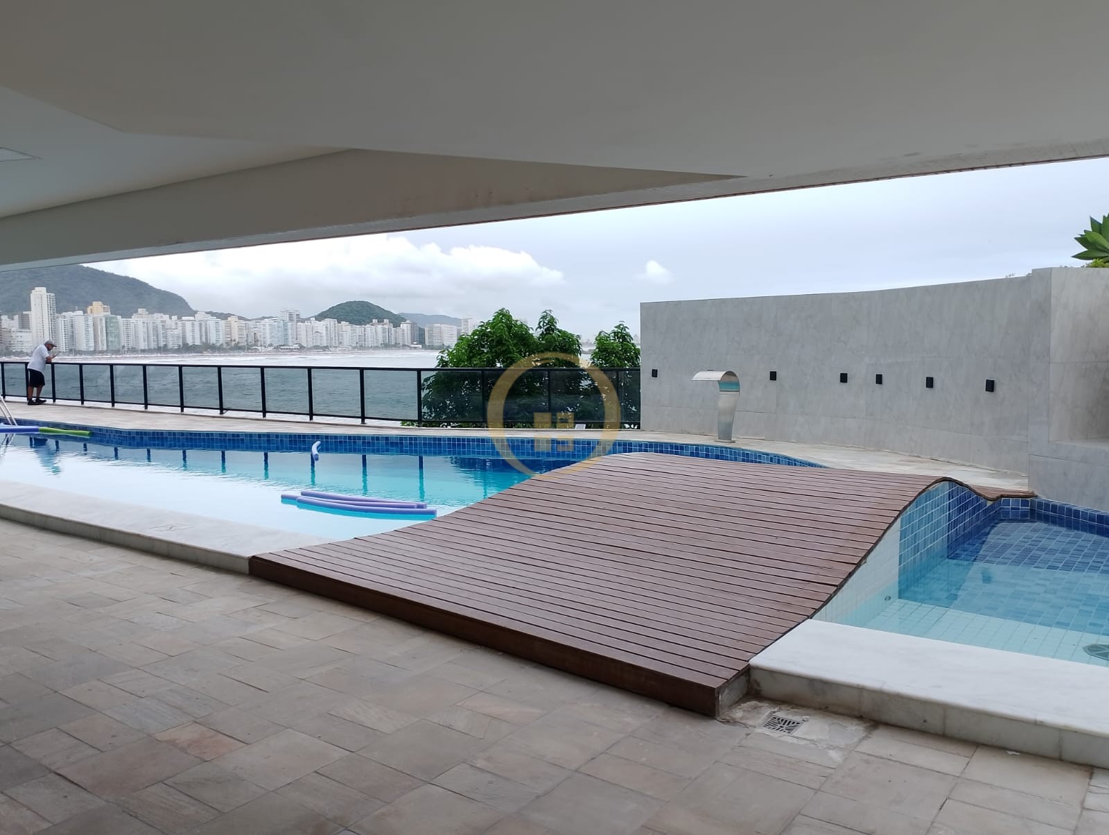 Apartamento GUARUJÁ - SP