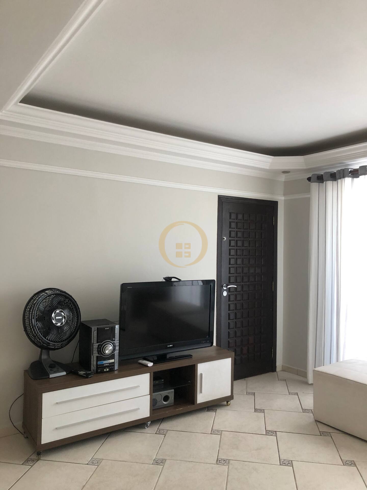 Apartamento na Praia das Pitangueiras, Guarujá - SP