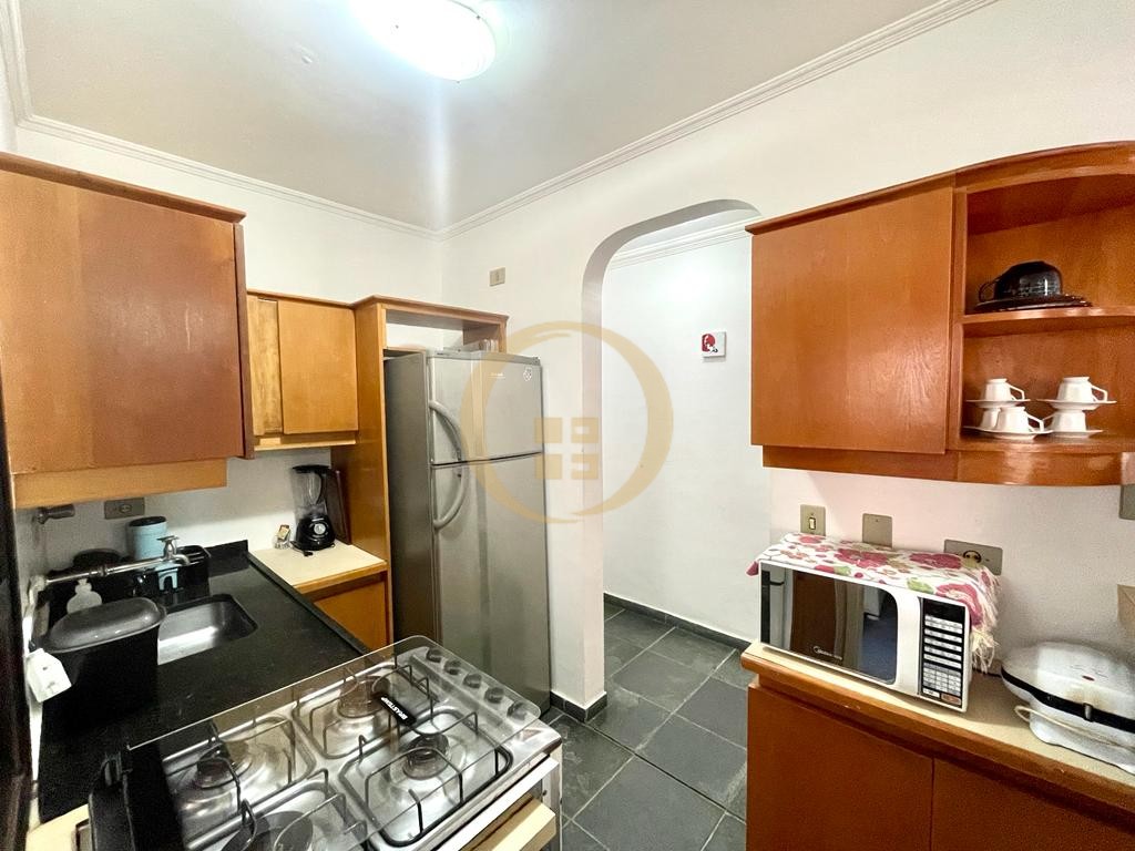 Apartamento na Praia da Enseada, Guarujá - SP