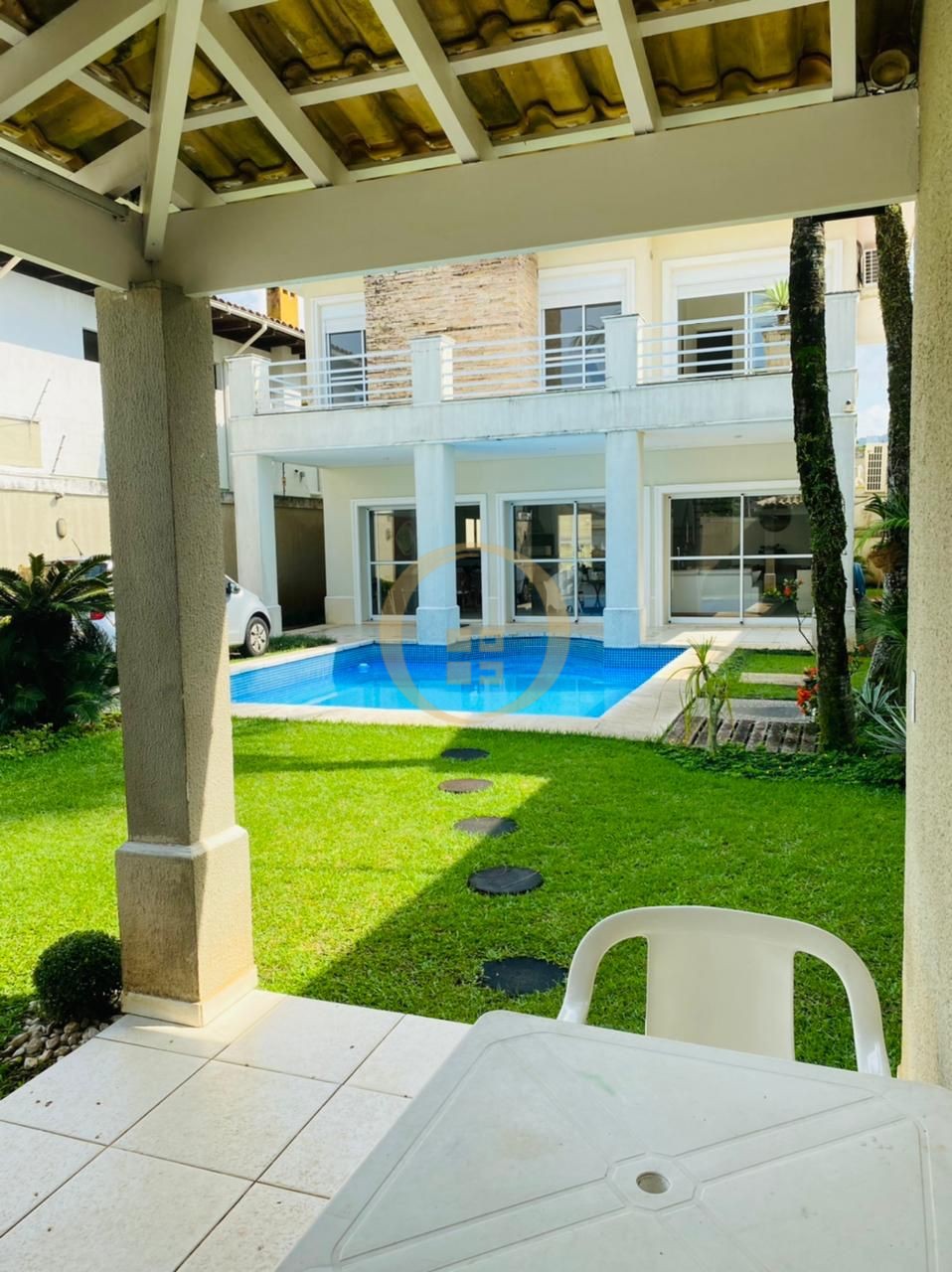 Casa em alvenaria GUARUJÁ - SP