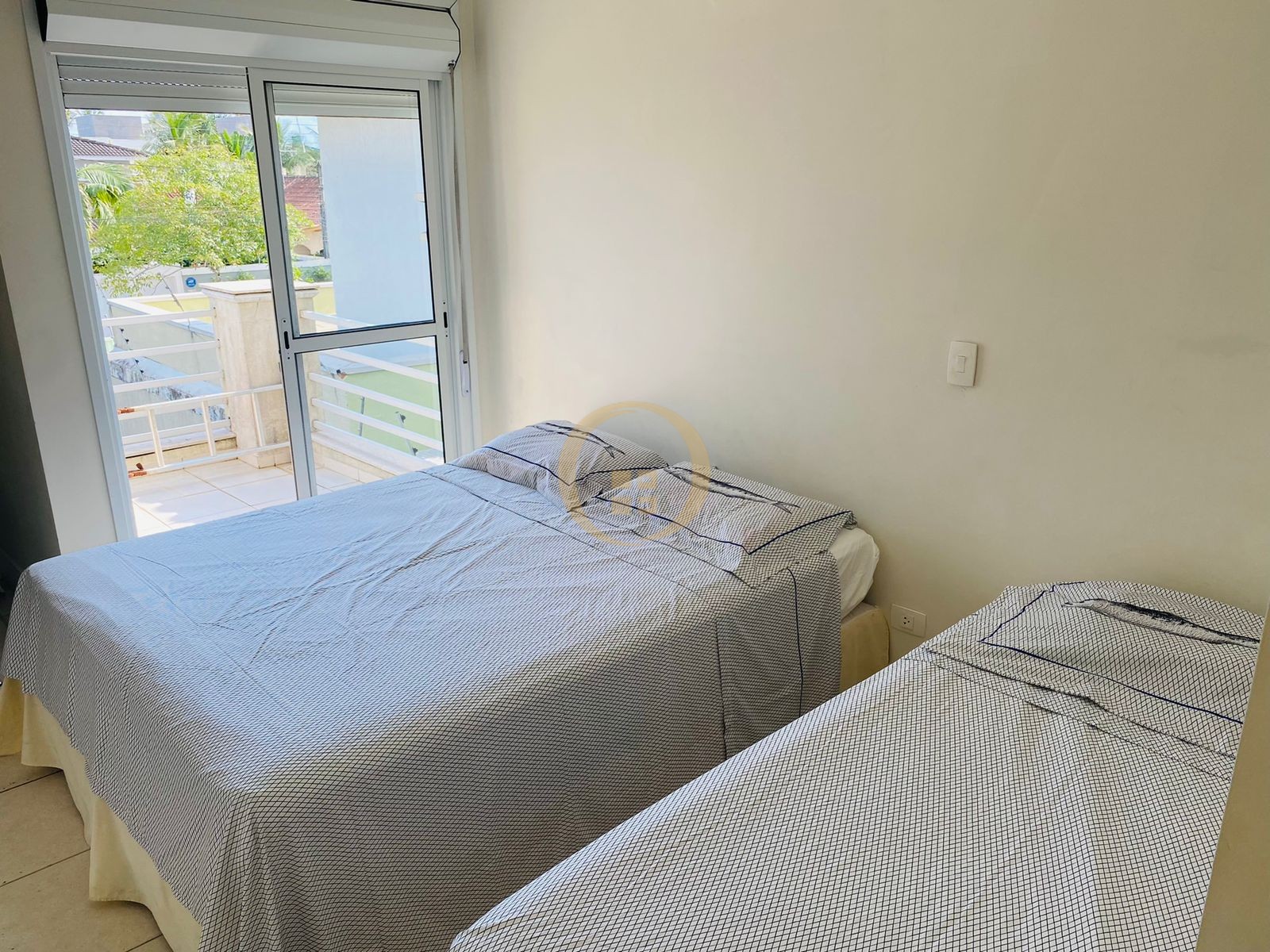 Casa em alvenaria GUARUJÁ - SP