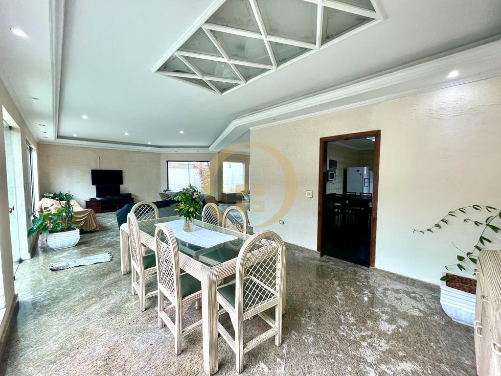 Casa em alvenaria GUARUJÁ - SP