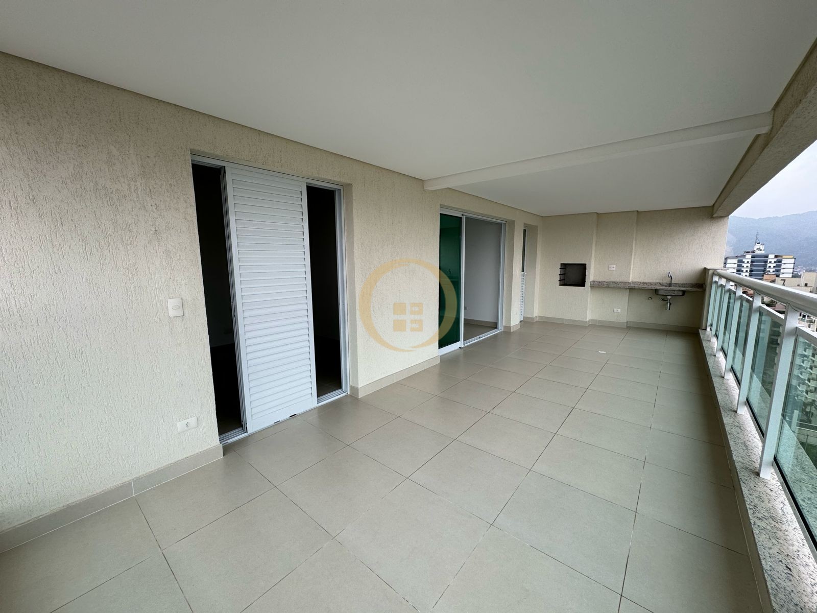Apartamento GUARUJÁ - SP
