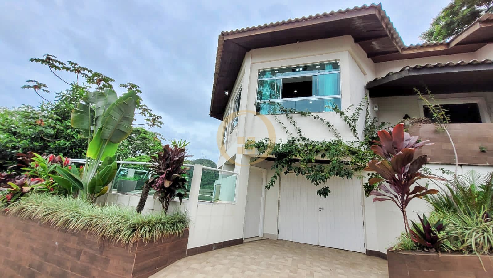 Casa em alvenaria GUARUJÁ - SP