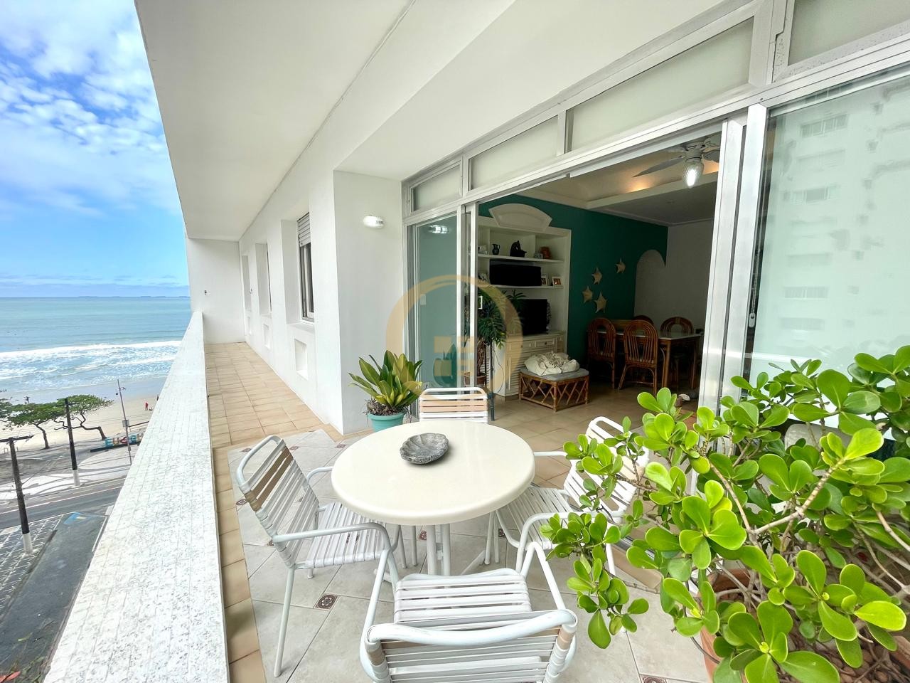 Apartamento GUARUJÁ - SP