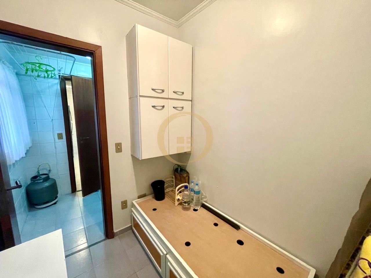 Apartamento na Praia da Enseada, Guarujá - SP