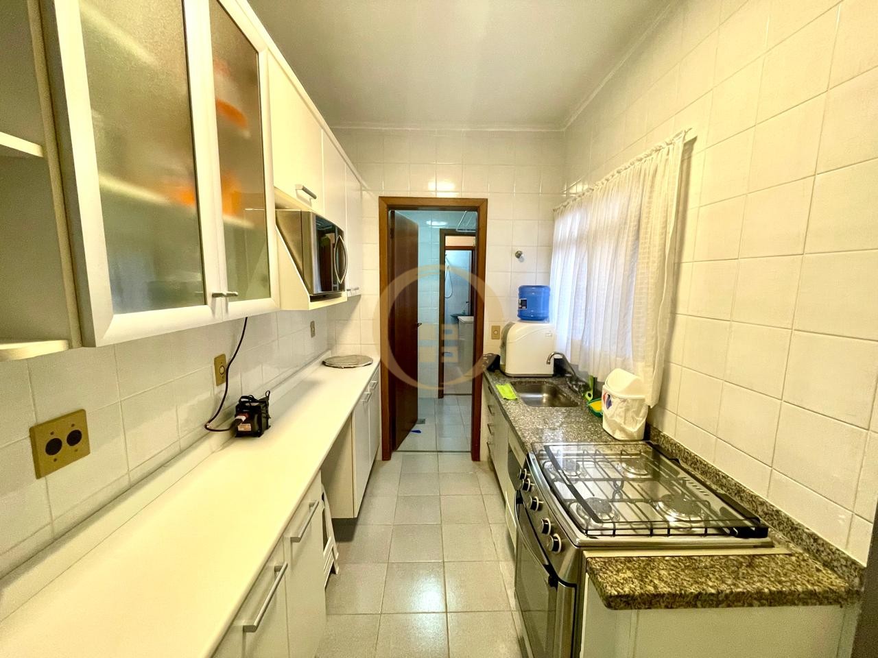 Apartamento na Praia da Enseada, Guarujá - SP