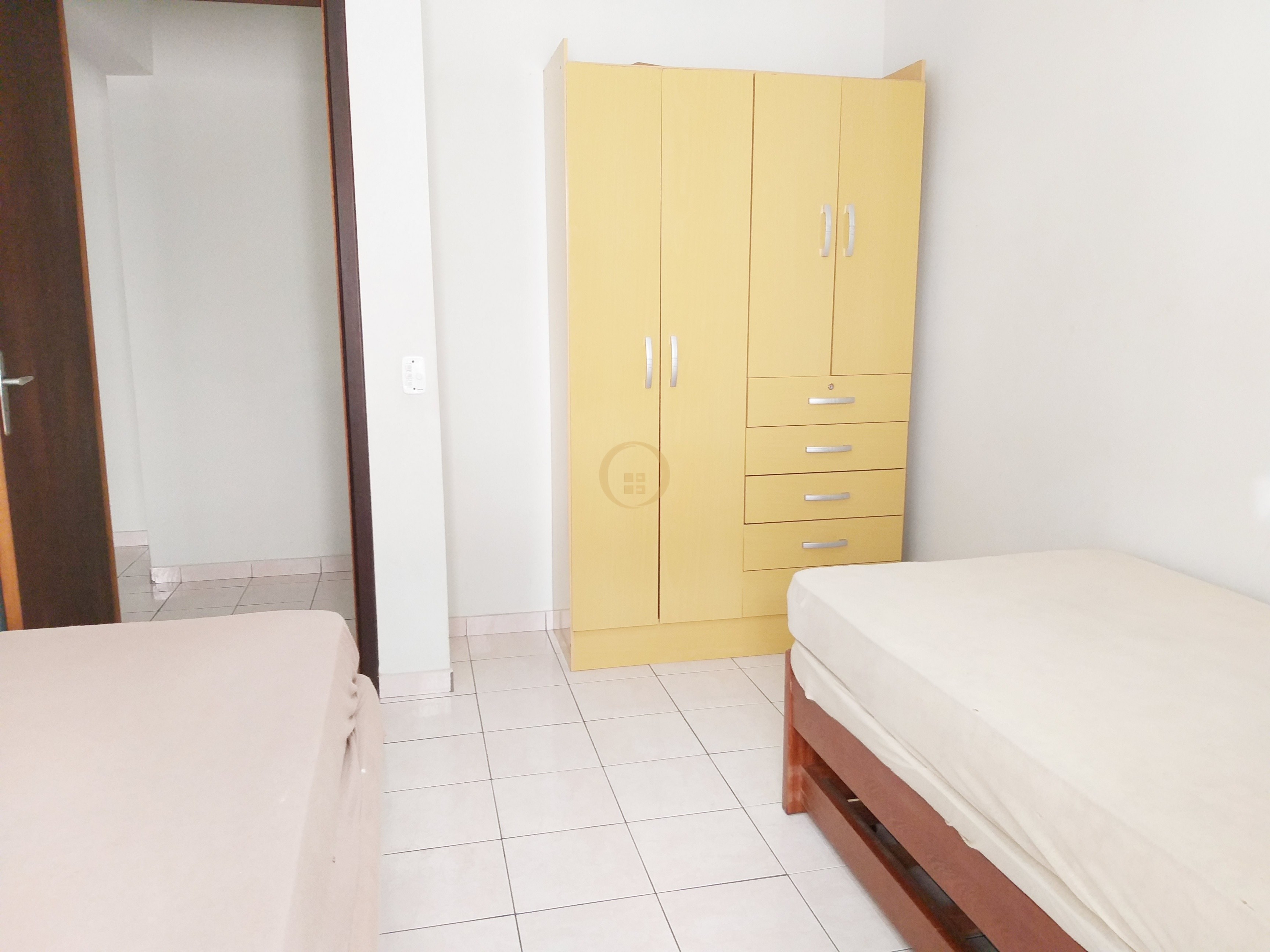 Apartamento na Praia da Enseada, Guarujá - SP