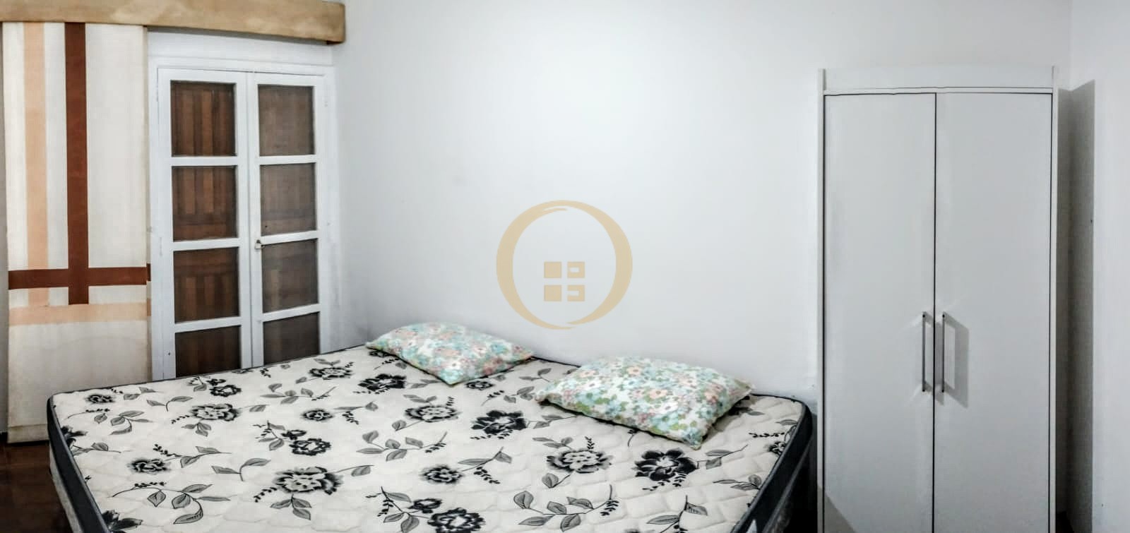 Casa em alvenaria GUARUJÁ - SP