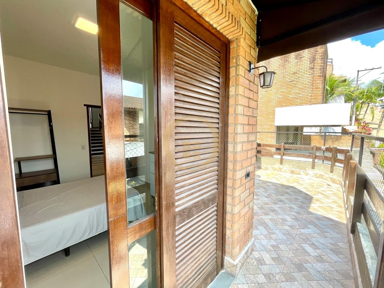 Casa em alvenaria GUARUJÁ - SP