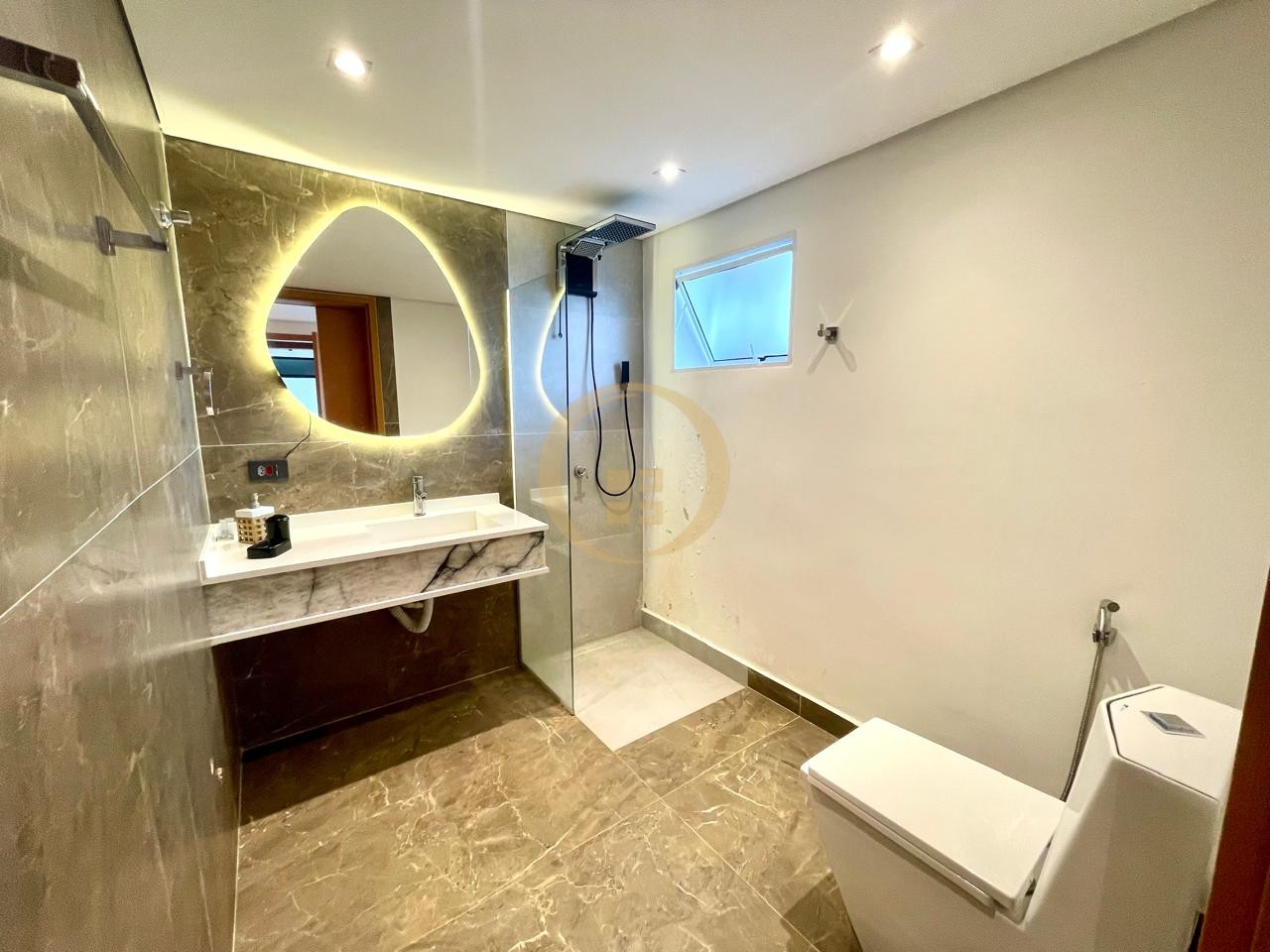 Casa , Praia da Esnseada - GUARUJÁ - SP