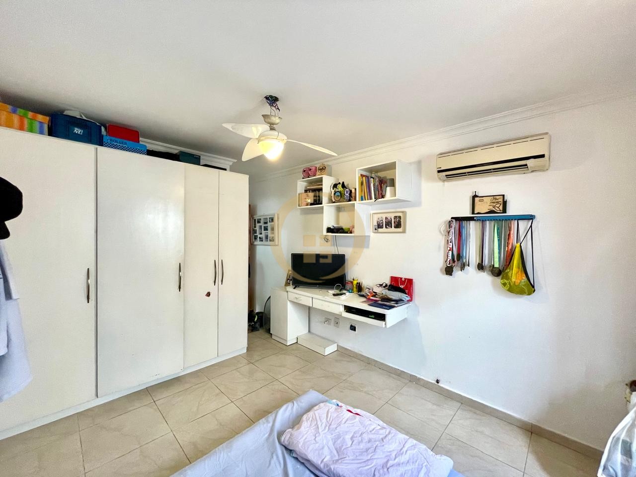Casa em alvenaria GUARUJÁ - SP