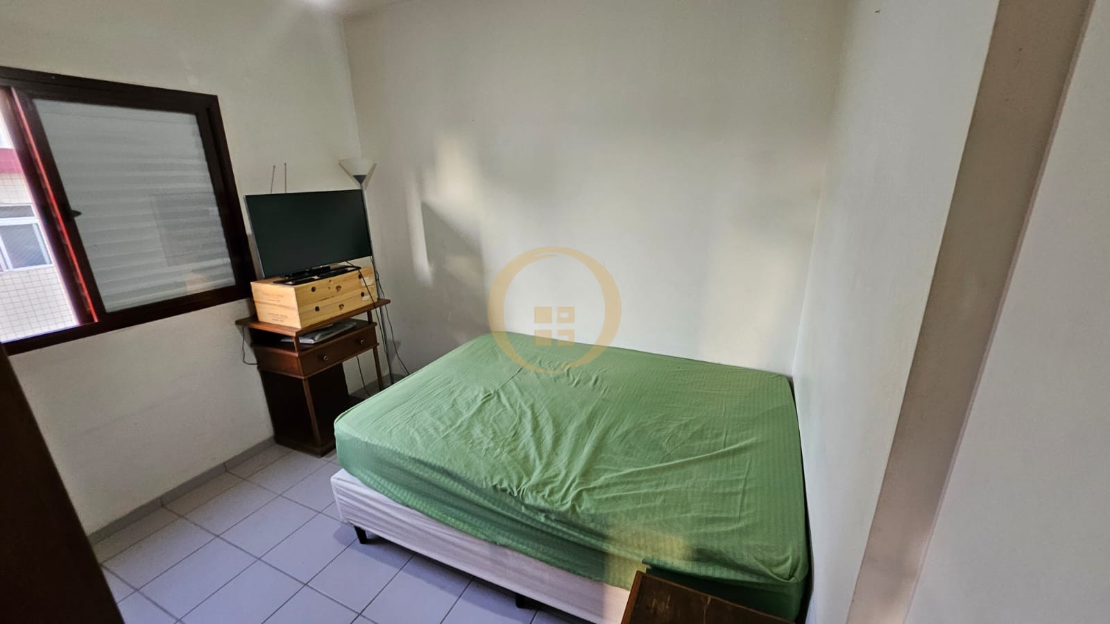 Apartamento na Praia das Astúrias, Guarujá - SP