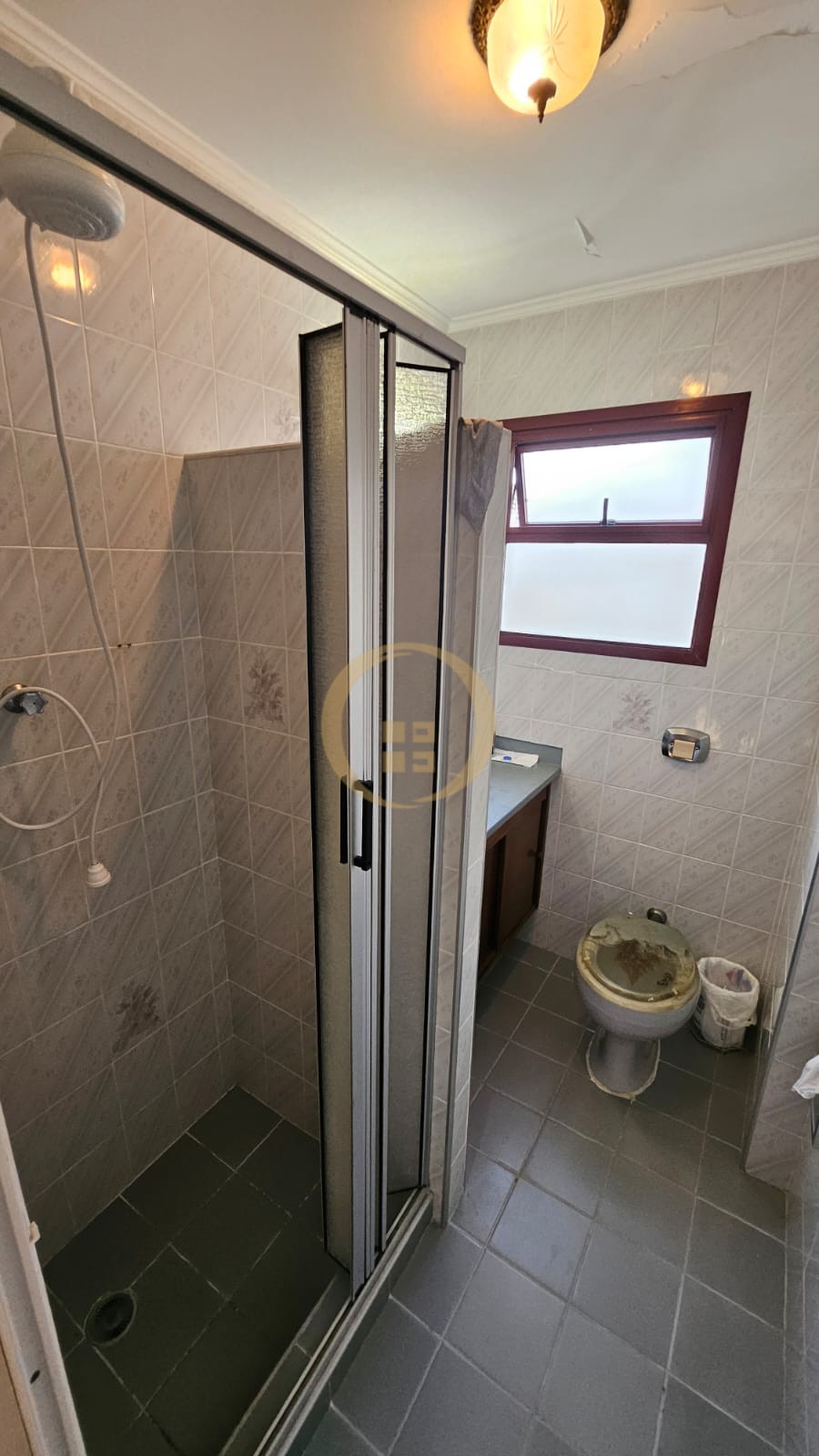 Apartamento na Praia das Astúrias, Guarujá - SP