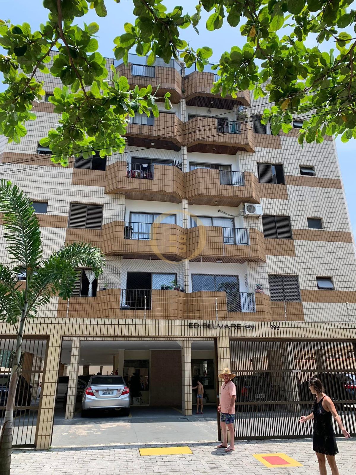 Apartamento na Praia da Enseada, Guarujá - SP