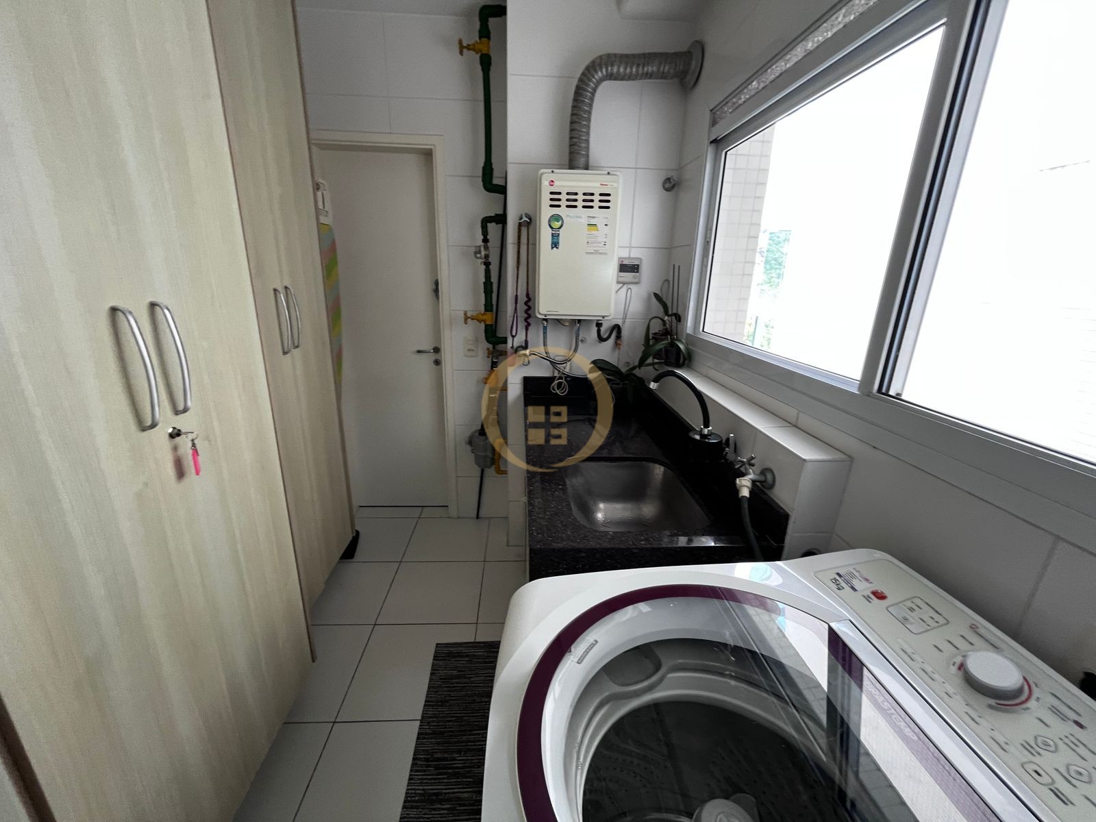 Apartamento Frente ao Mar, Praia da Enseada - GUARUJÁ - SP