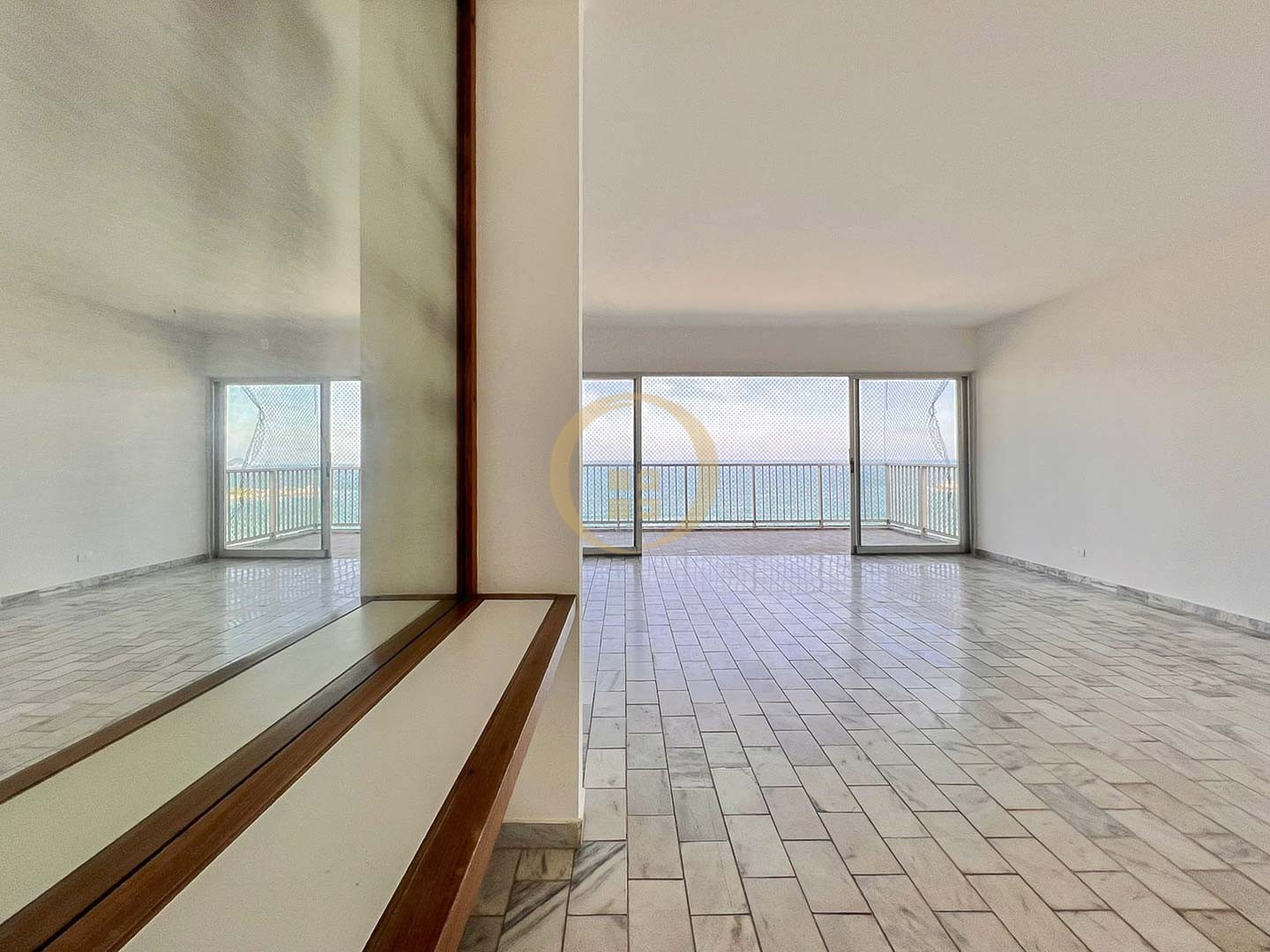 Apartamento GUARUJÁ - SP