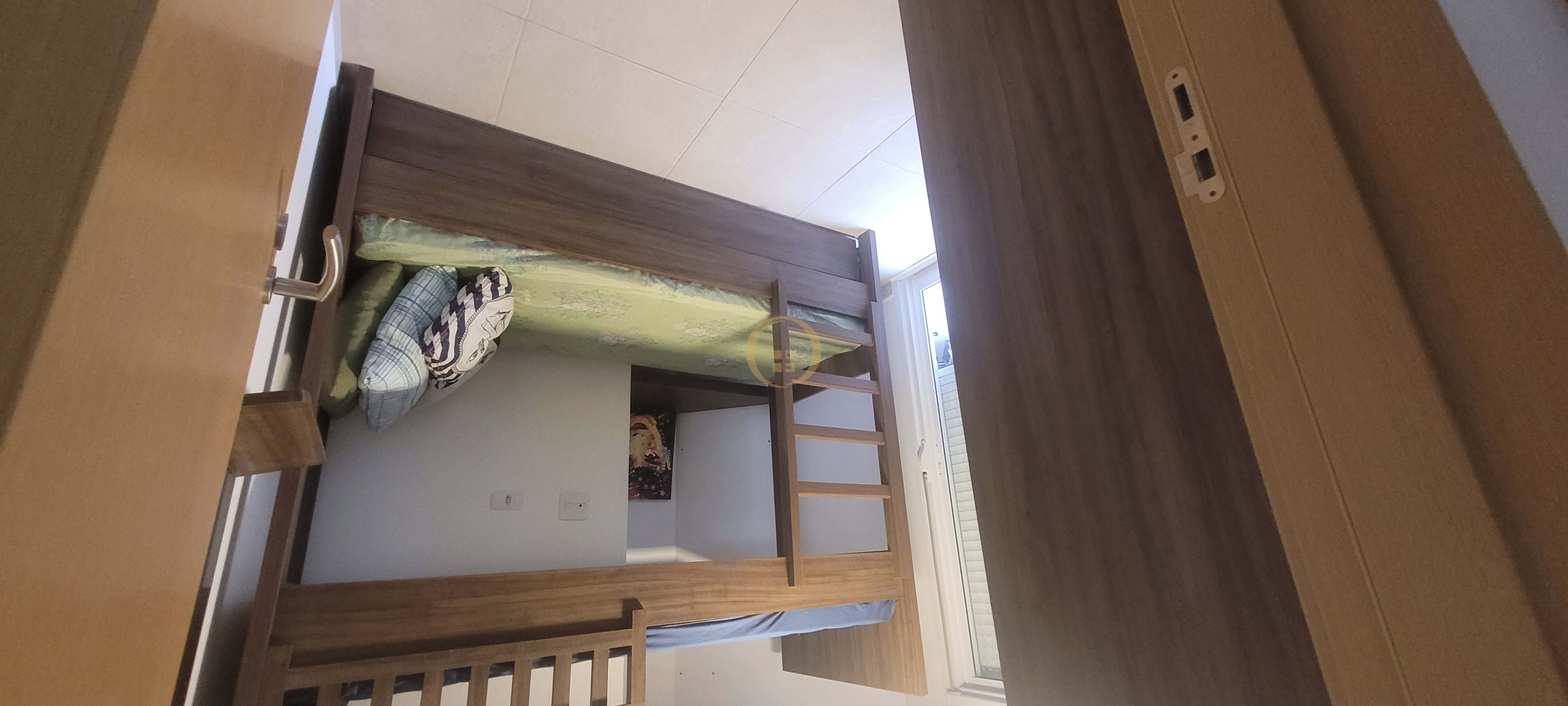 Apartamento na Praia da Enseada, Guarujá - SP