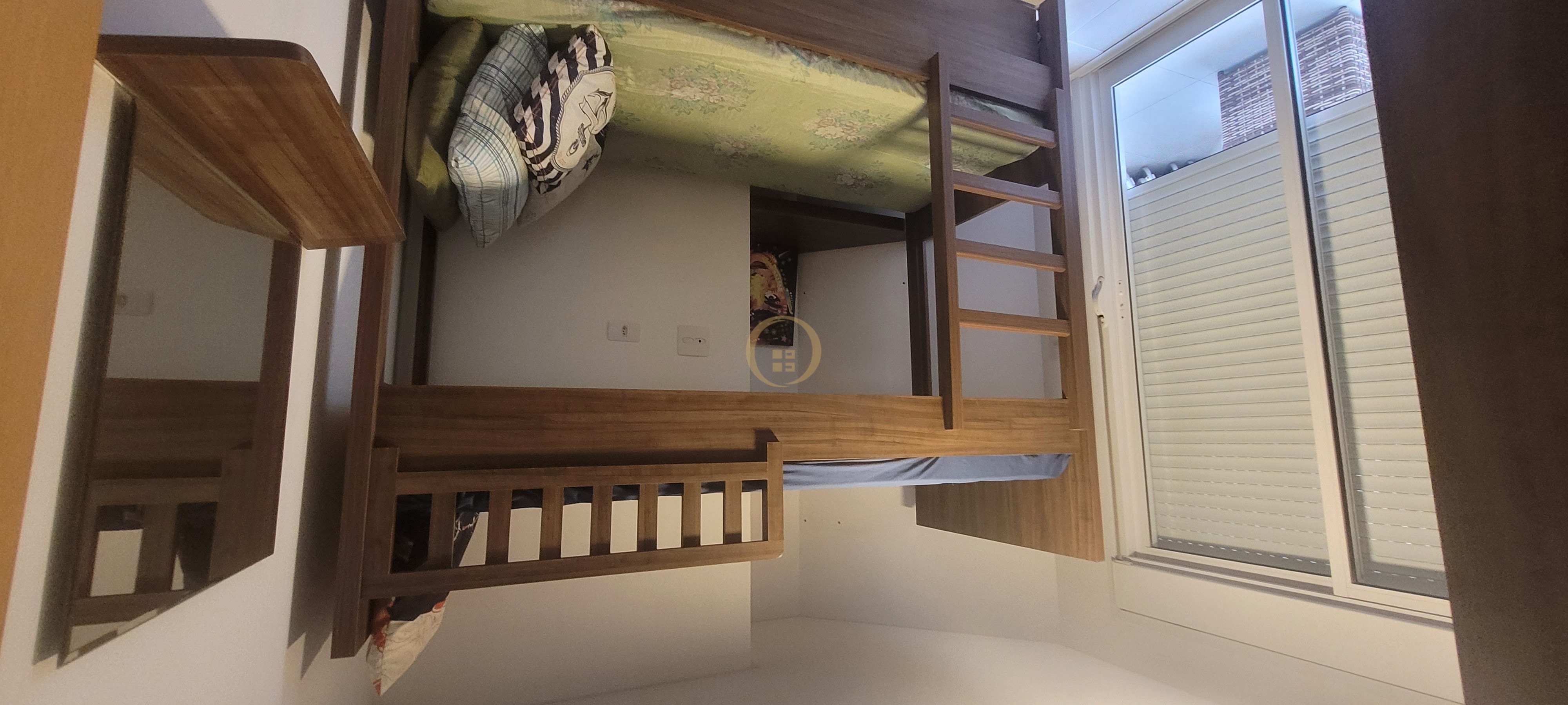 Apartamento na Praia da Enseada, Guarujá - SP