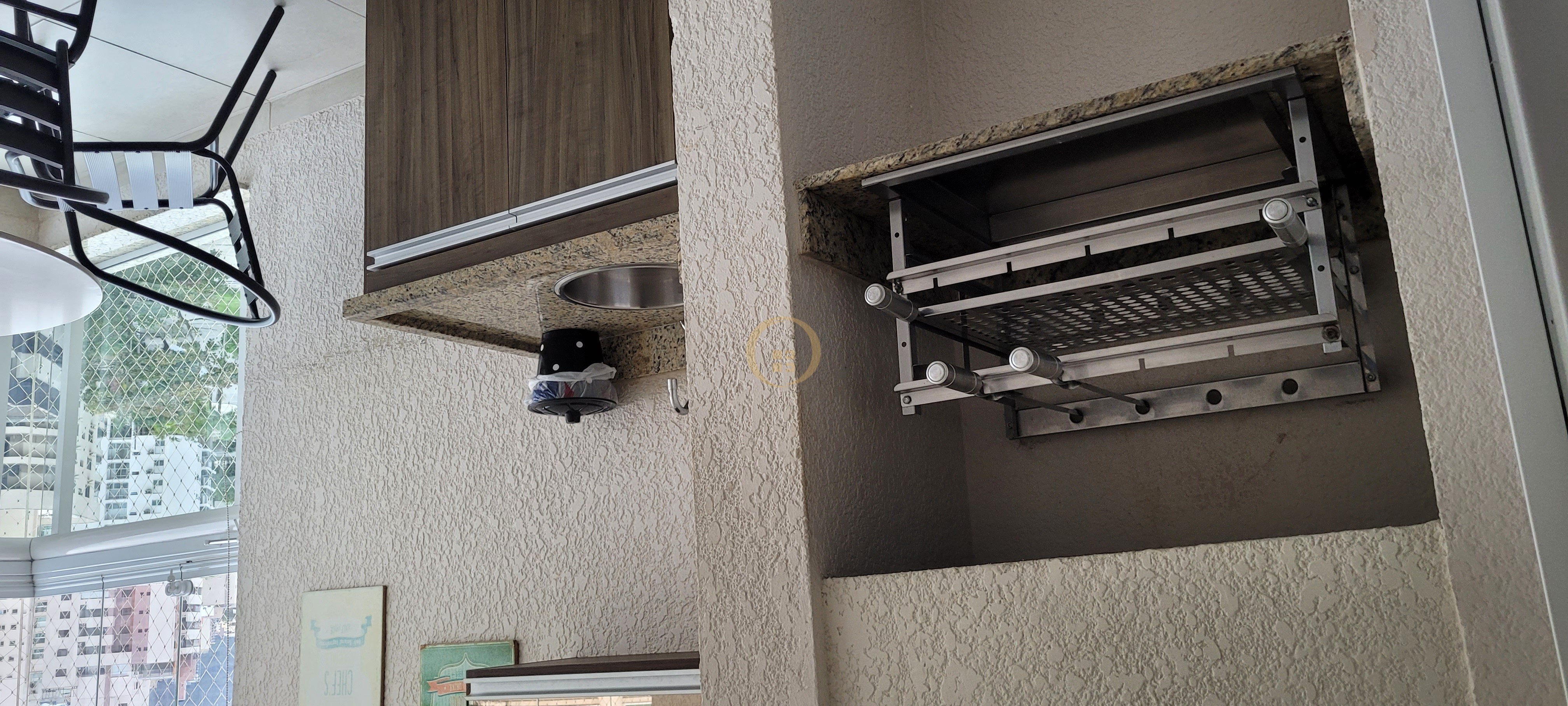 Apartamento na Praia da Enseada, Guarujá - SP