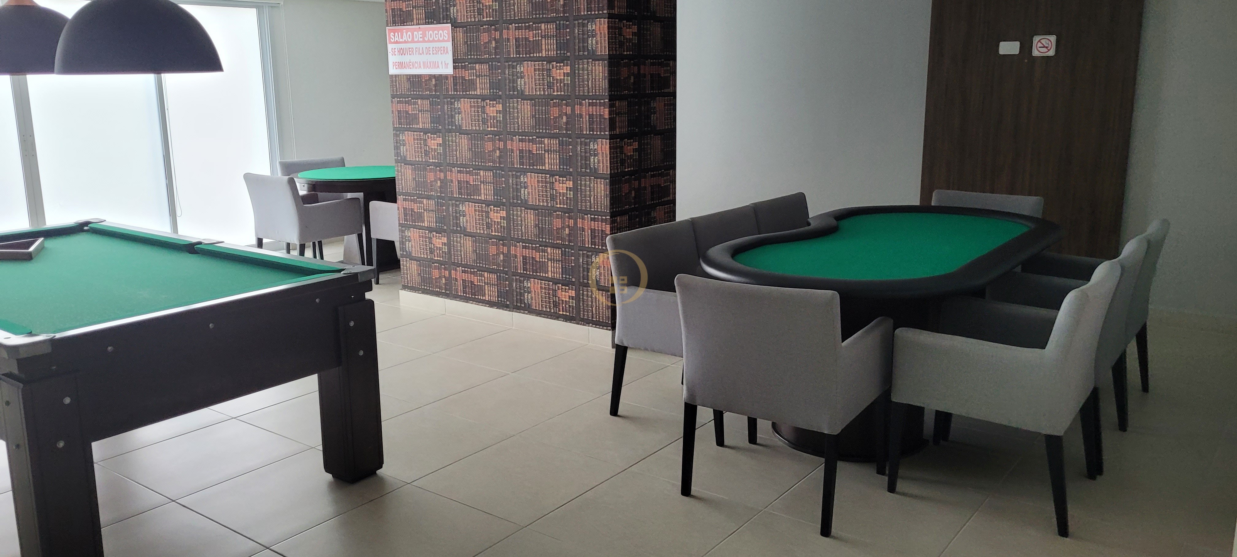 Apartamento na Praia da Enseada, Guarujá - SP