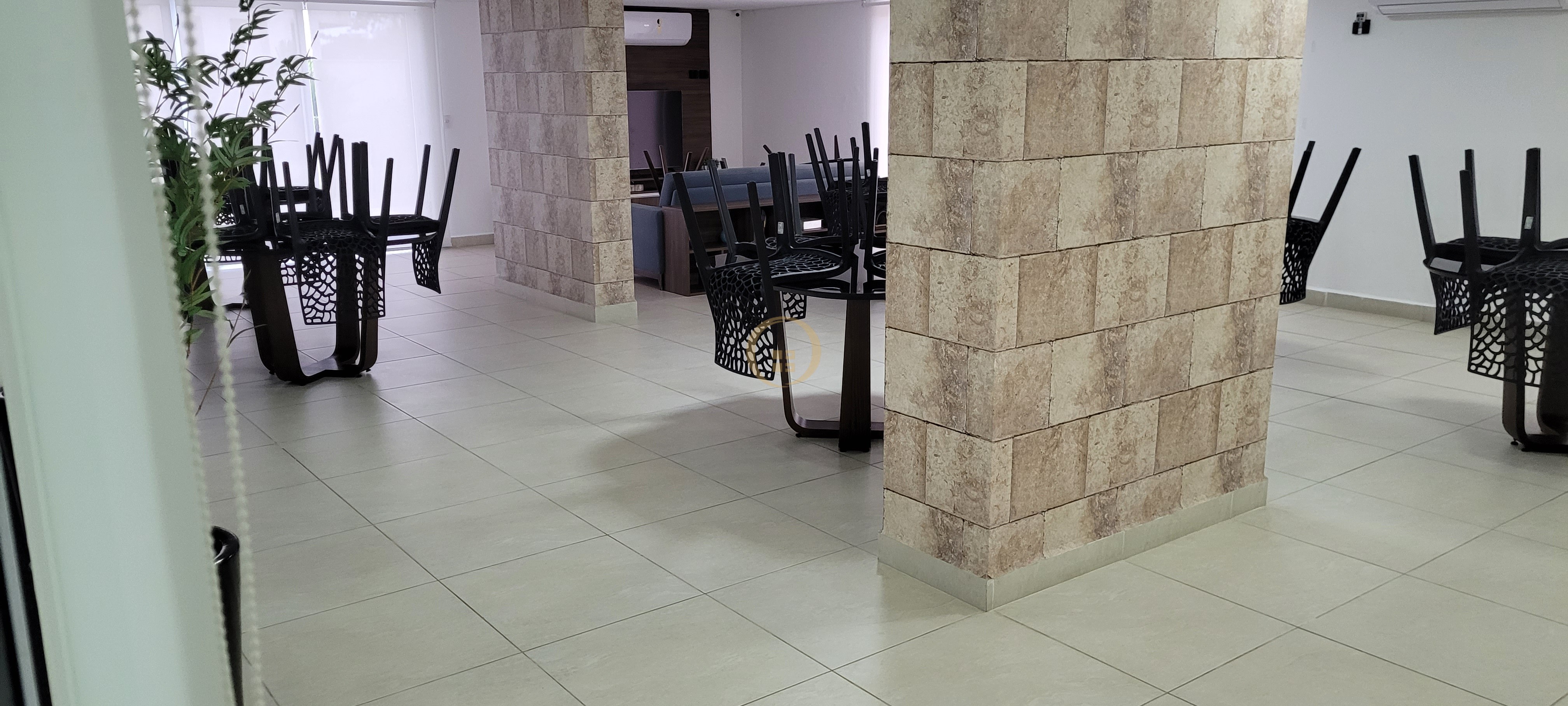 Apartamento na Praia da Enseada, Guarujá - SP
