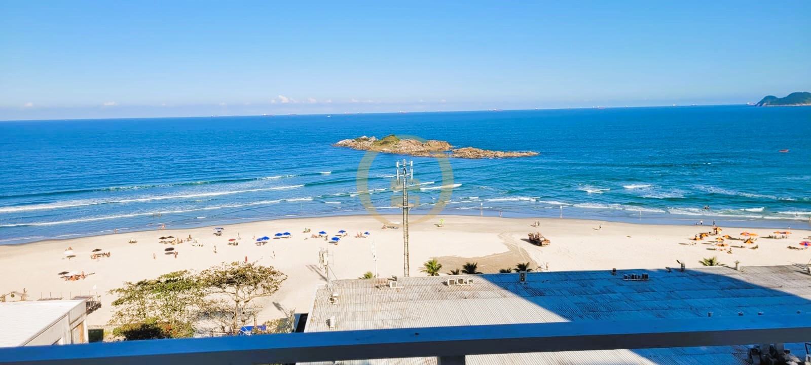 Apartamento Frente ao Mar nas Pitangueiras, Guarujá - SP