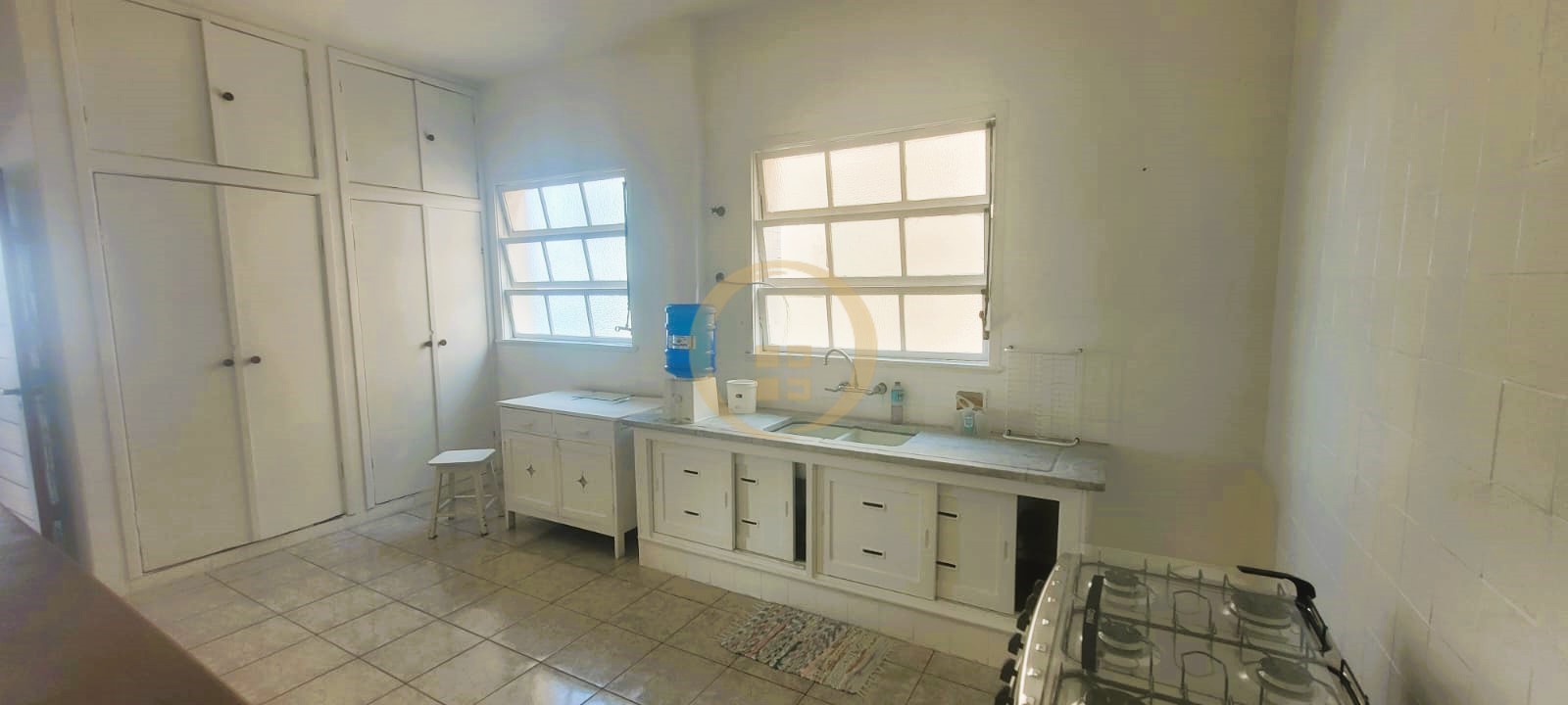 Apartamento Frente ao Mar nas Pitangueiras, Guarujá - SP