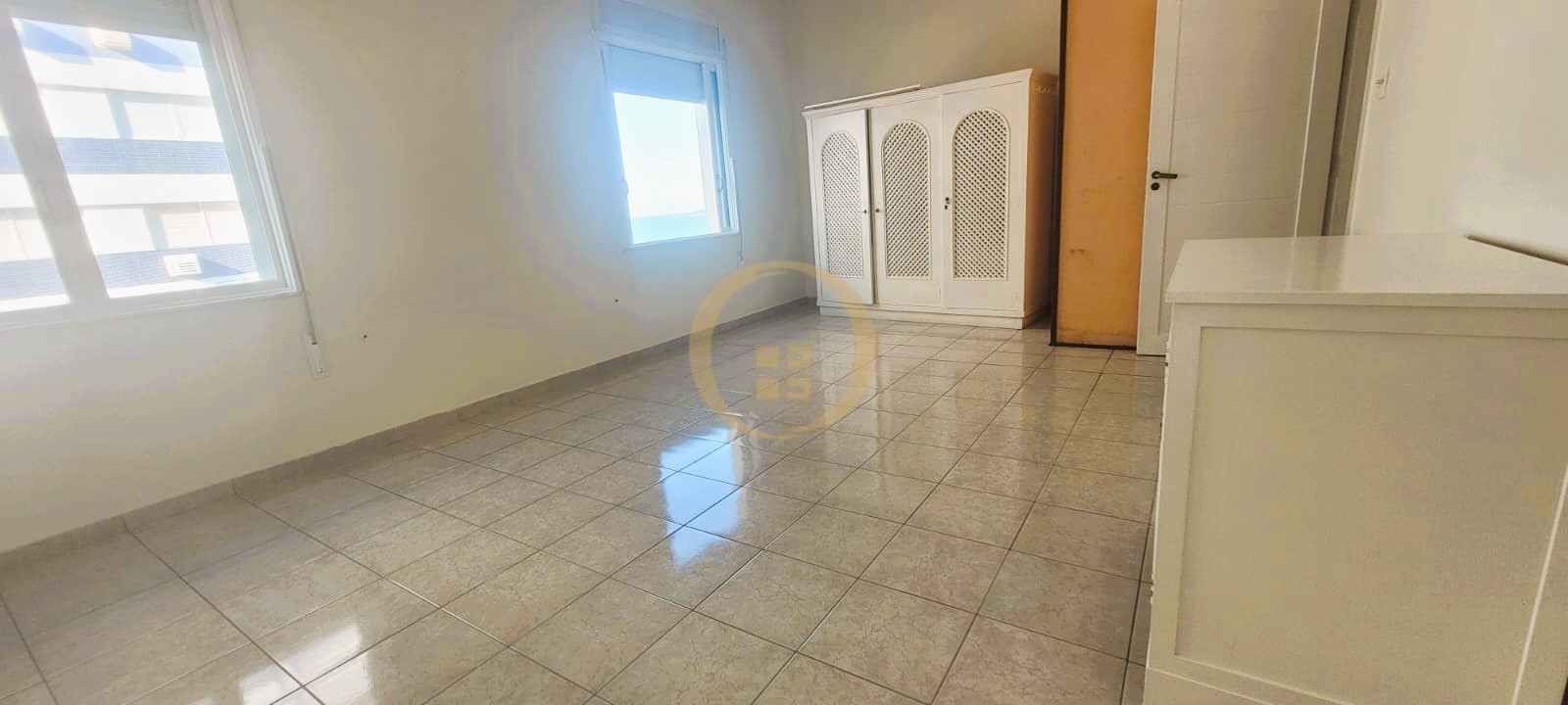Apartamento Frente ao Mar nas Pitangueiras, Guarujá - SP
