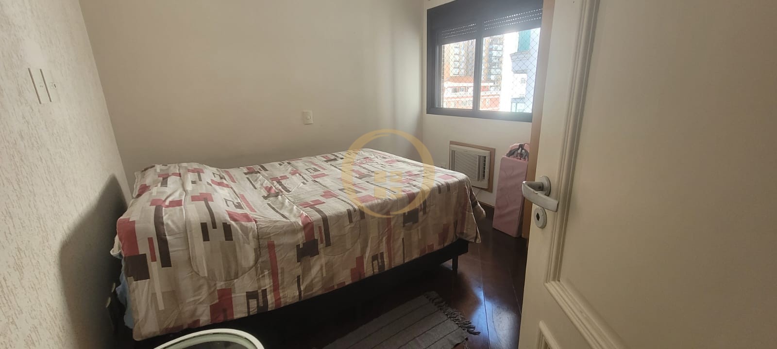 Duplex à Venda na Praia das Pitangueiras - Guarujá