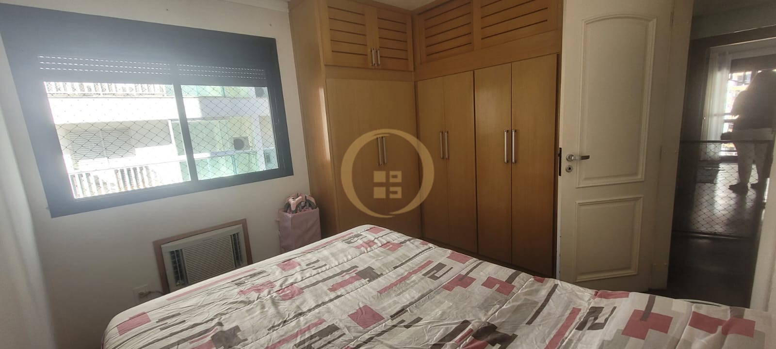 Duplex à Venda na Praia das Pitangueiras - Guarujá