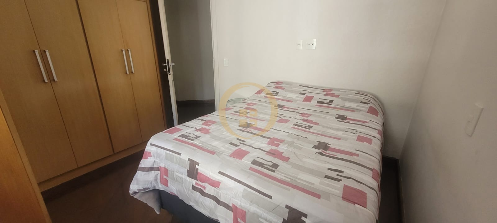 Duplex à Venda na Praia das Pitangueiras - Guarujá