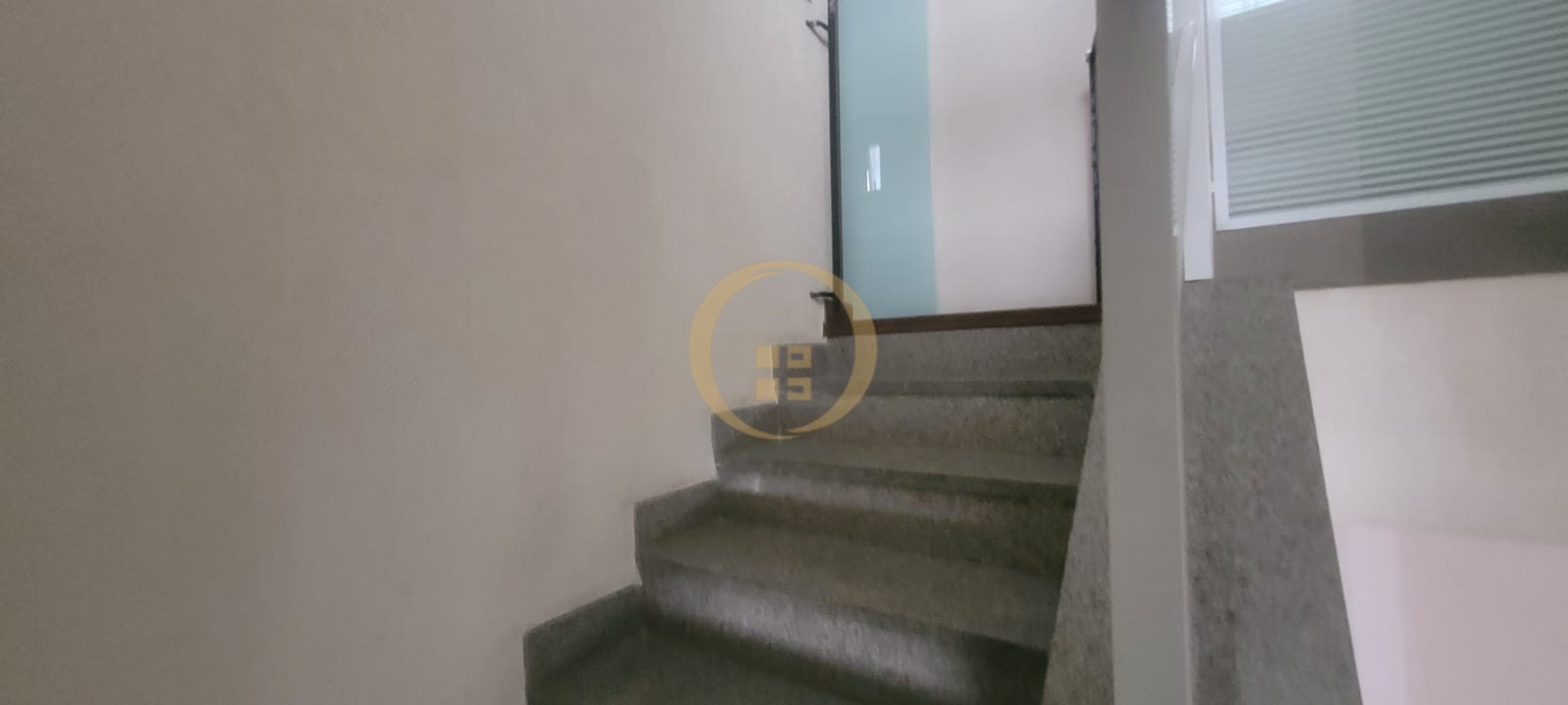 Duplex à Venda na Praia das Pitangueiras - Guarujá
