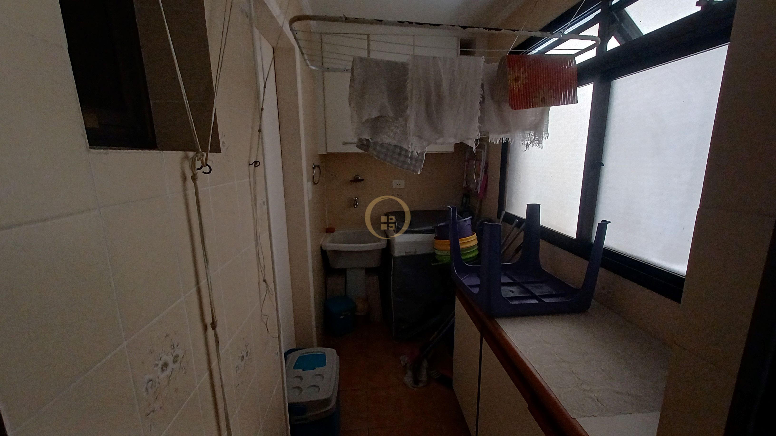 Apartamento na Praia da Enseada, Guarujá - SP