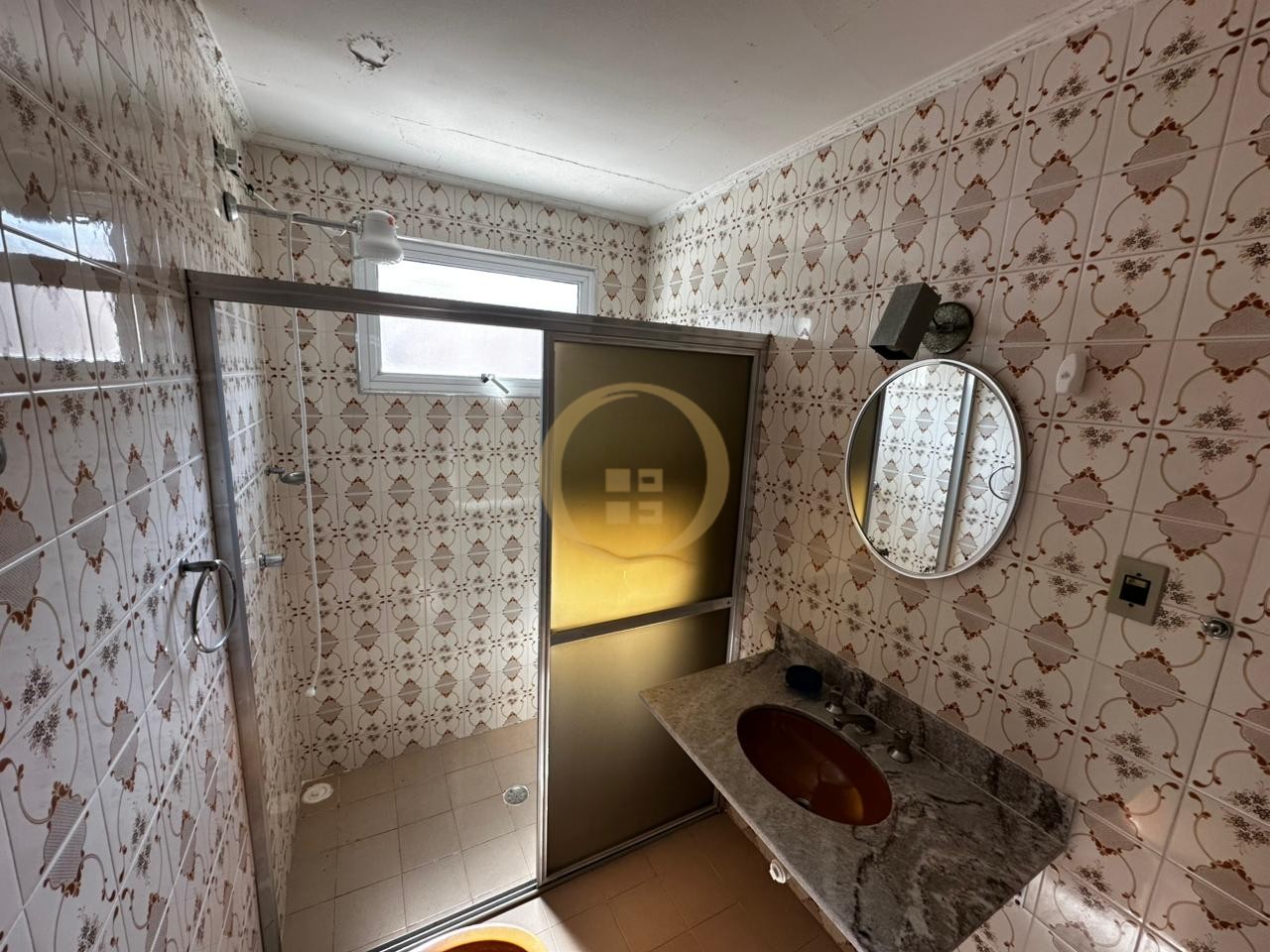 Apartamento na Praia da Enseada, Guarujá - SP