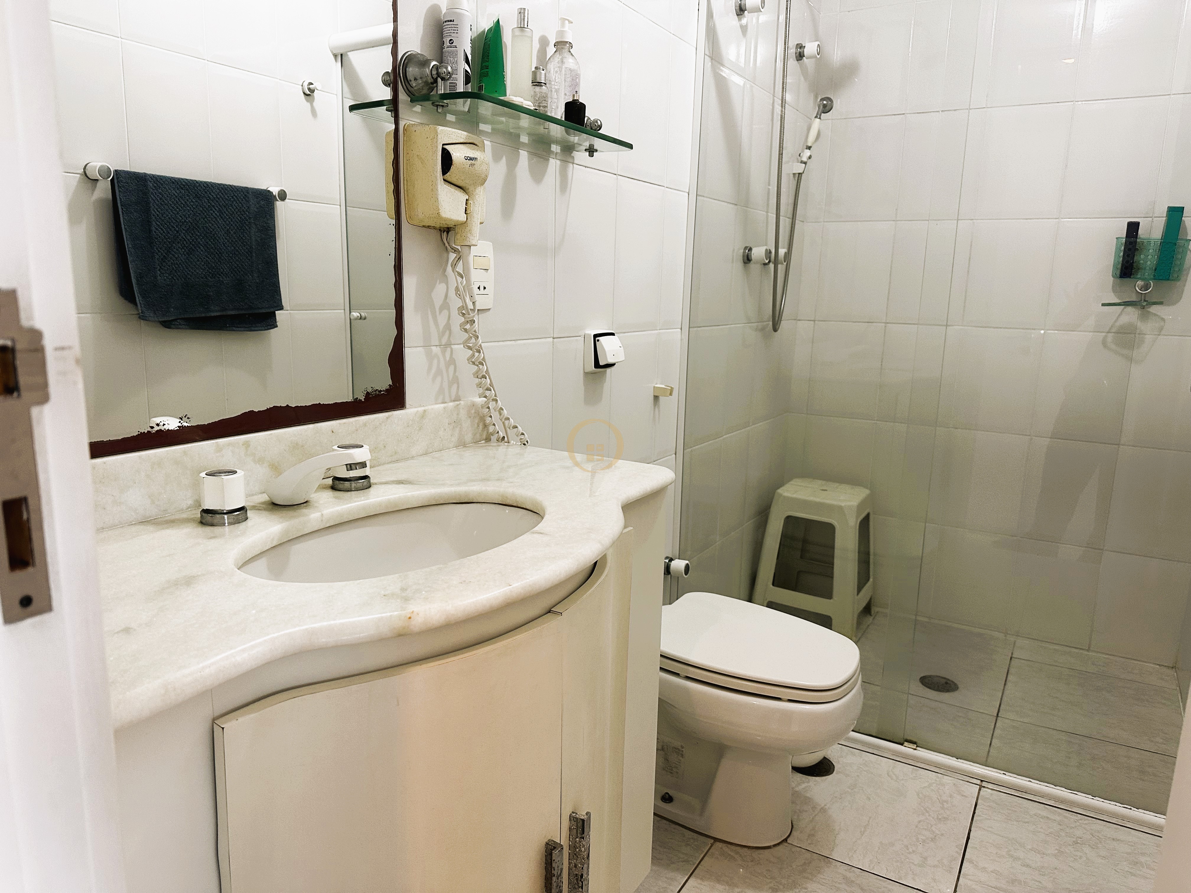 Apartamento Frente ao Mar-2-dormitorios-Pitangueiras