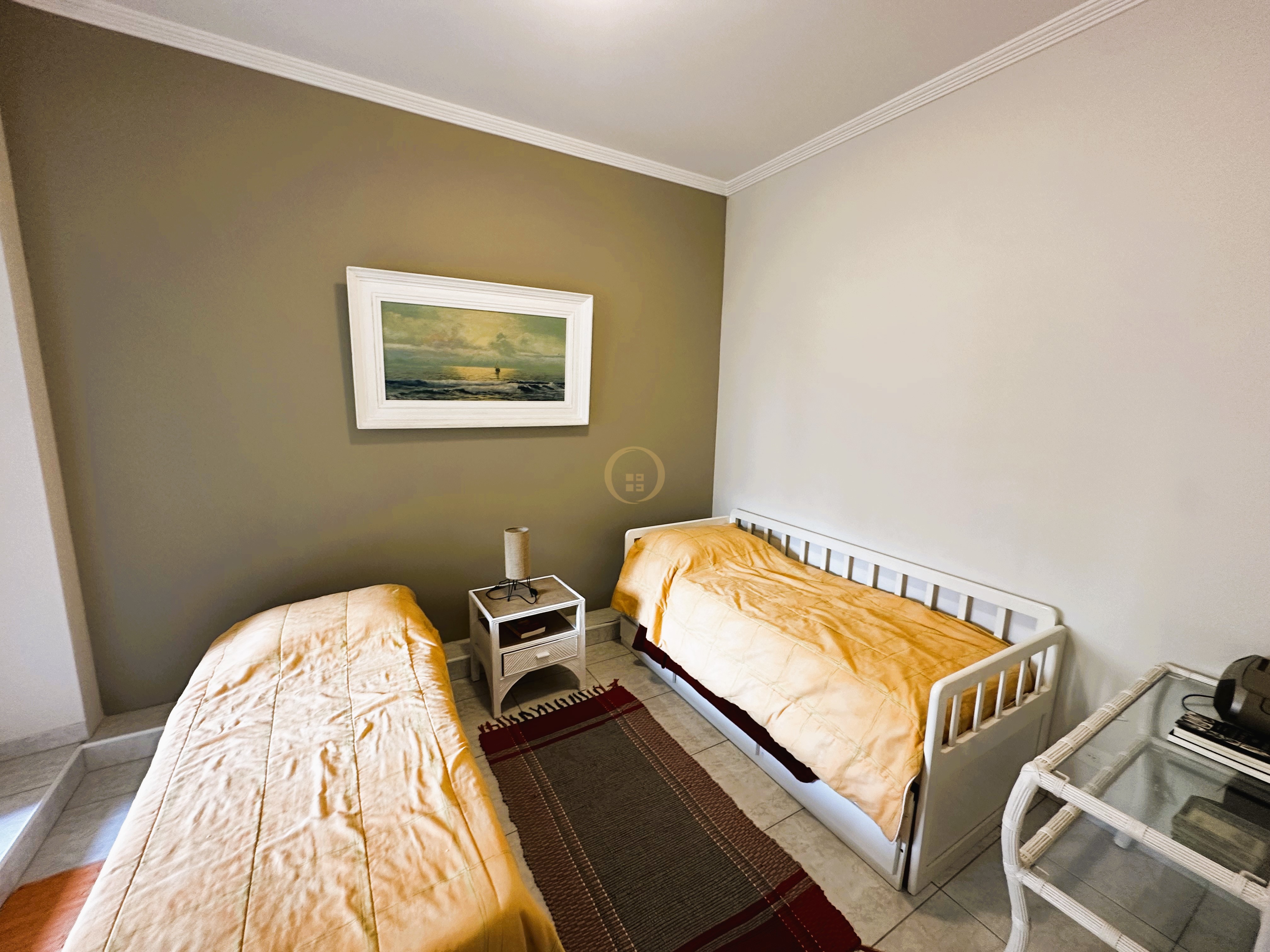 Apartamento Frente ao Mar-2-dormitorios-Pitangueiras