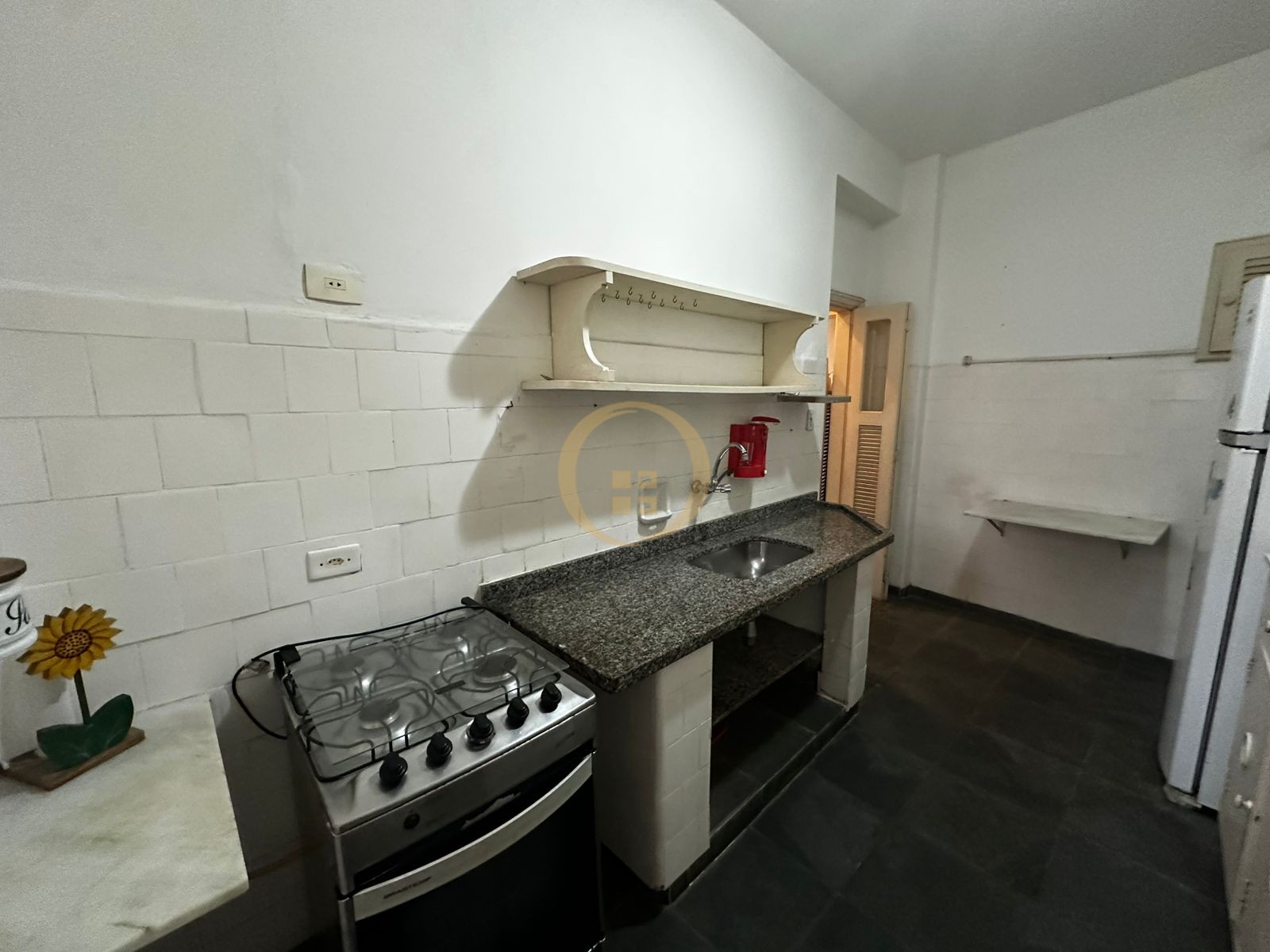 Apartamento na Praia das Pitangueiras, Guarujá - SP