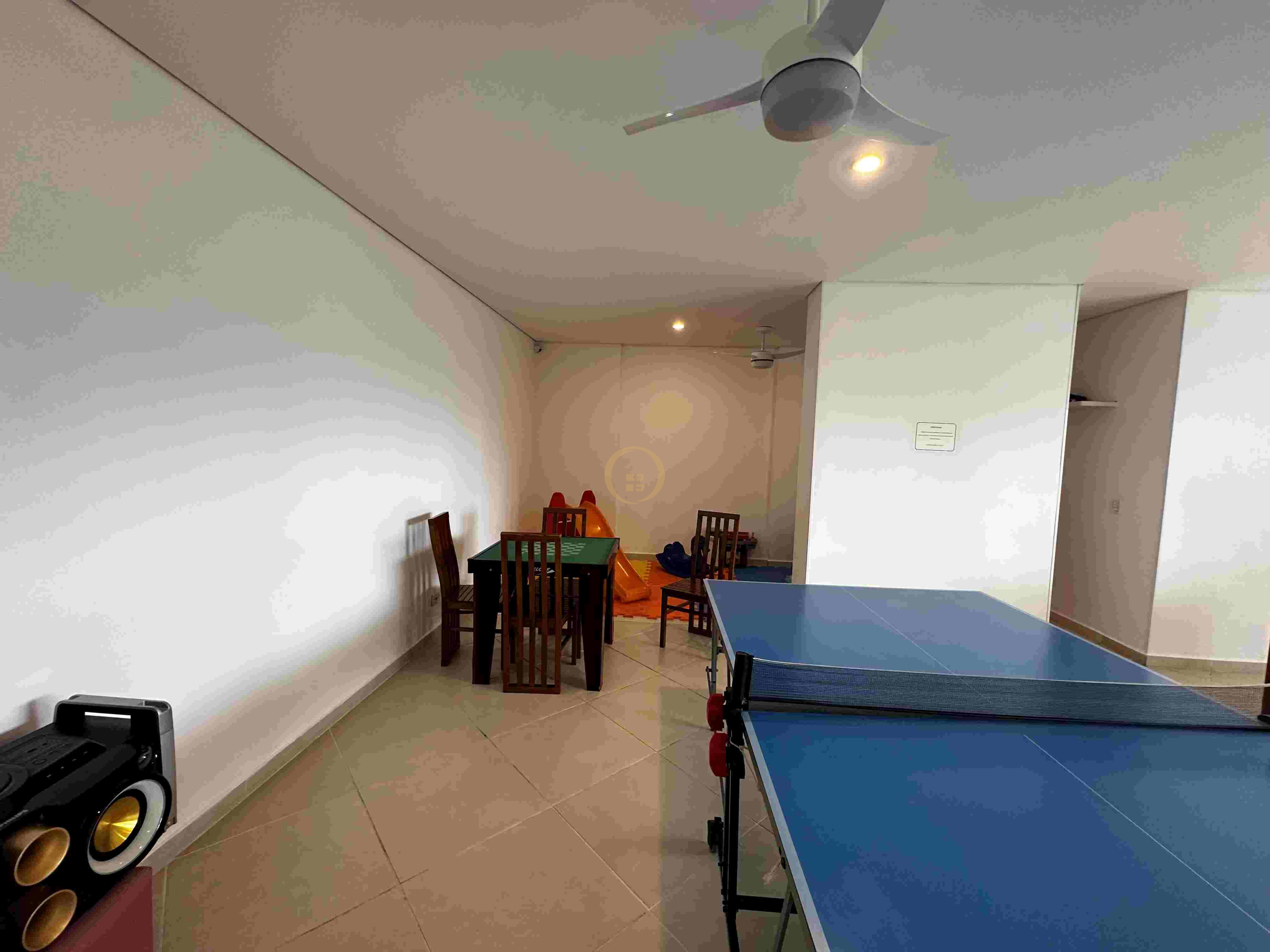 Apartamento Frente ao Mar, Praia das Astúria, Guarujá - SP