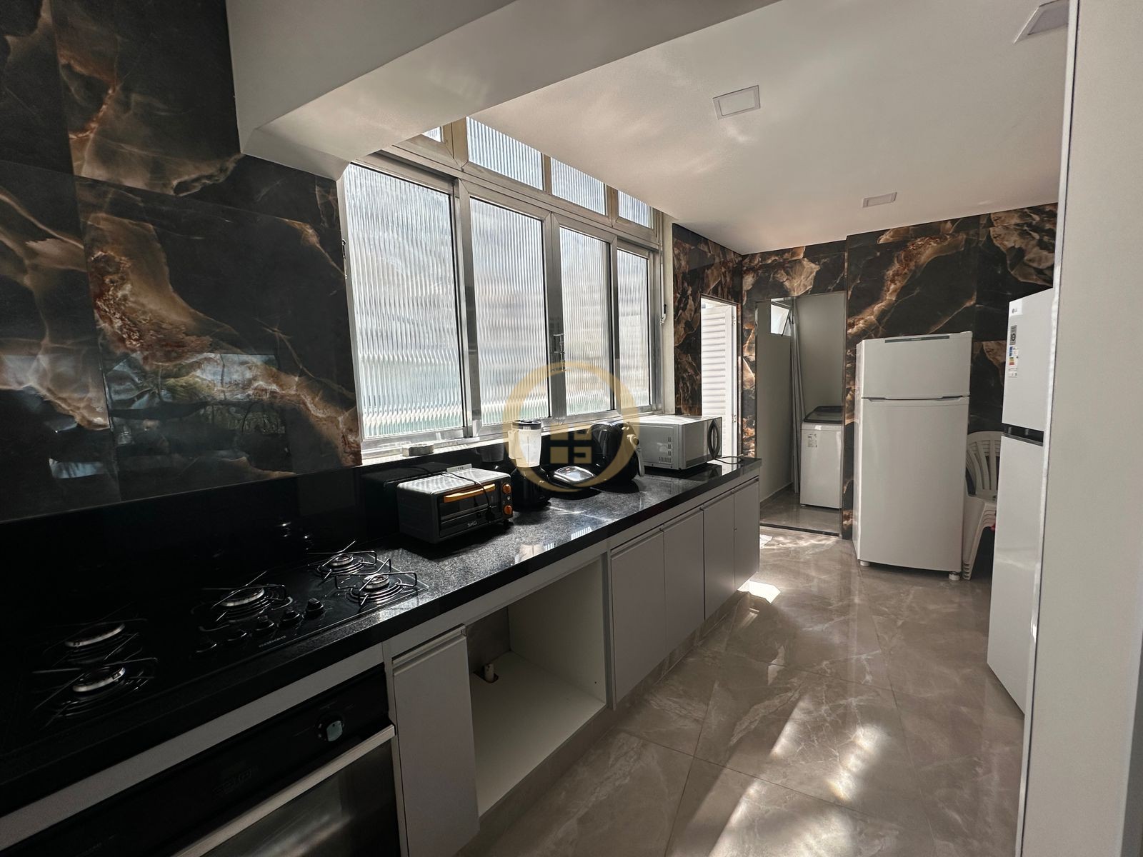 Apartamento Frente ao Mar-3-dormitorios-Pitangueiras