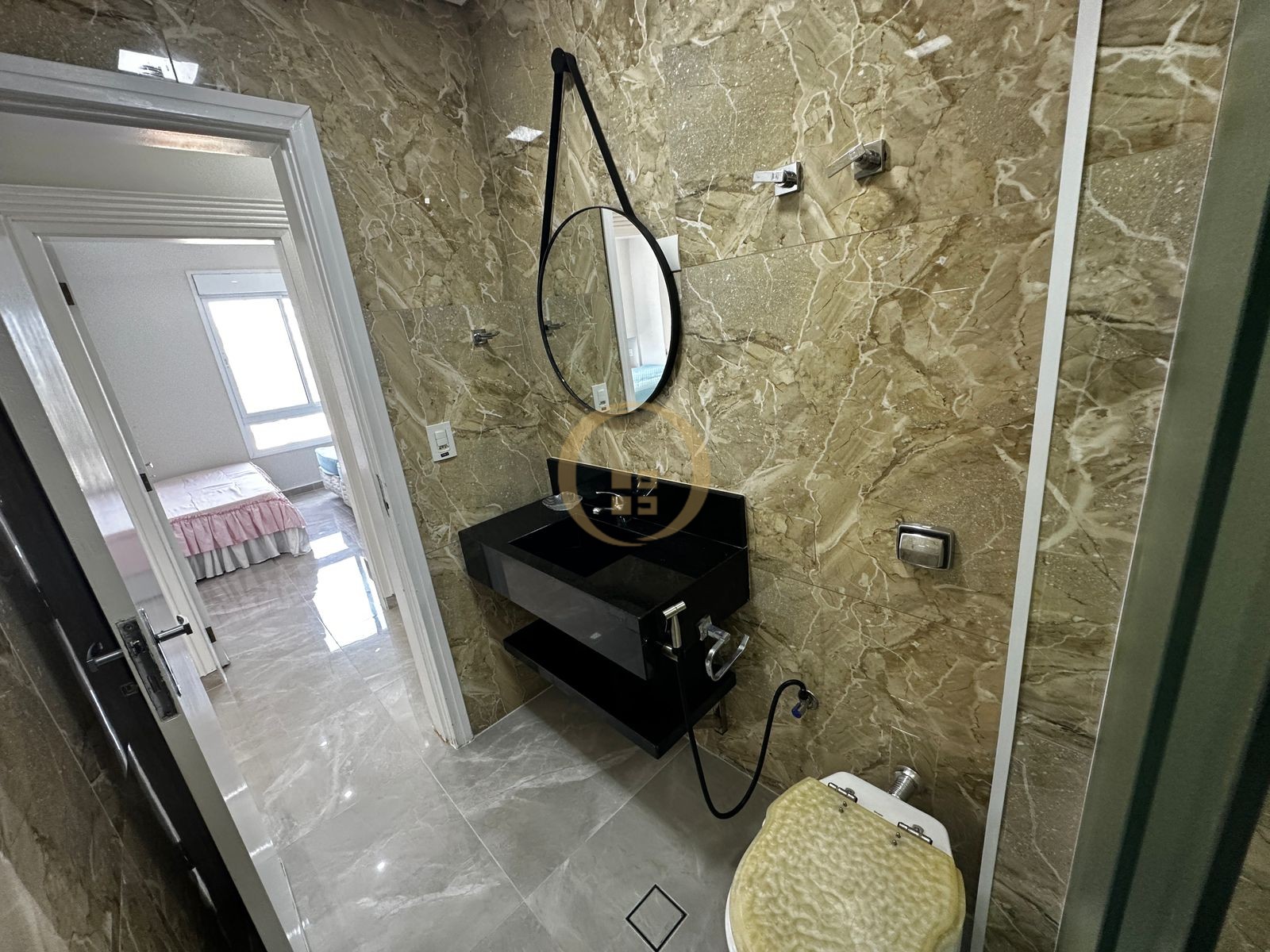 Apartamento Frente ao Mar-3-dormitorios-Pitangueiras