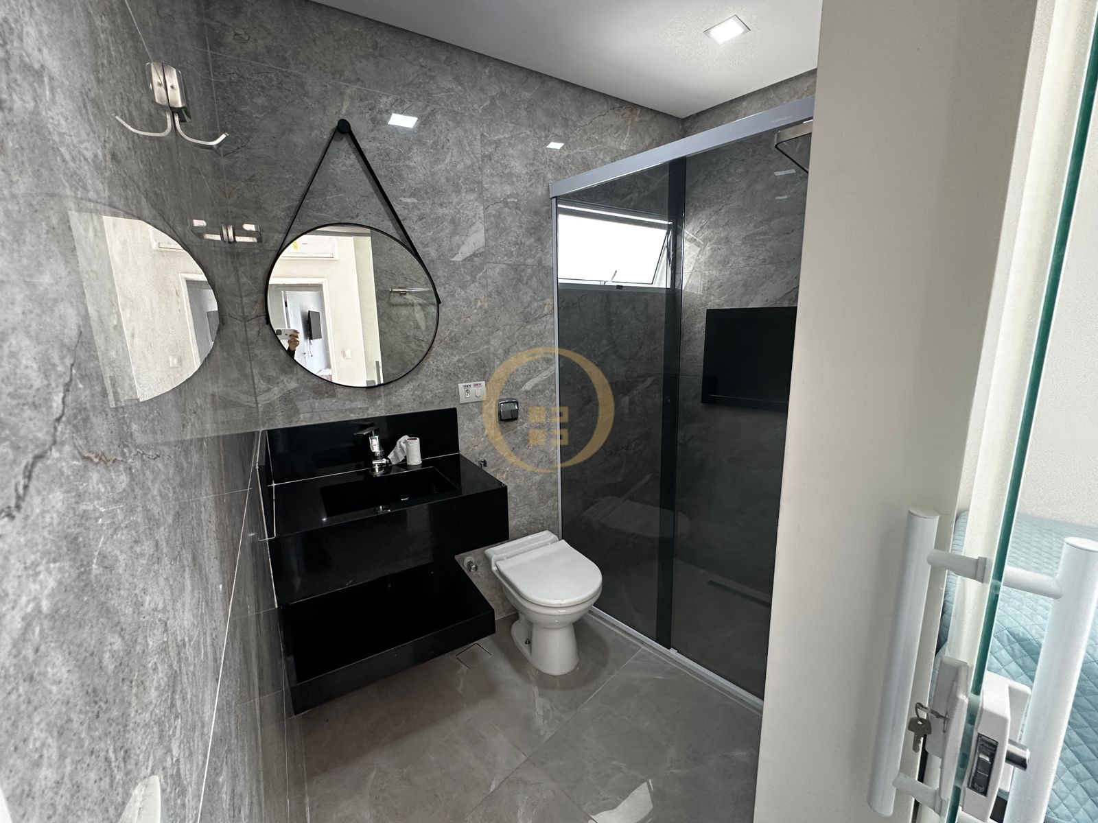 Apartamento Frente ao Mar-3-dormitorios-Pitangueiras