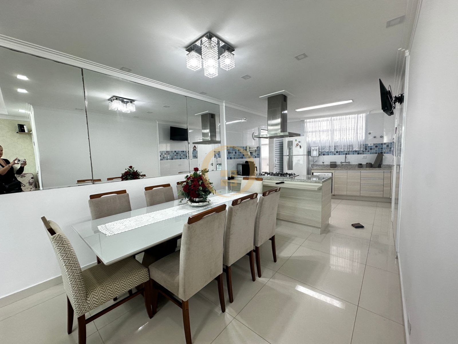 Apartamento Frente ao Mar-3-dormitorios-Pitangueiras