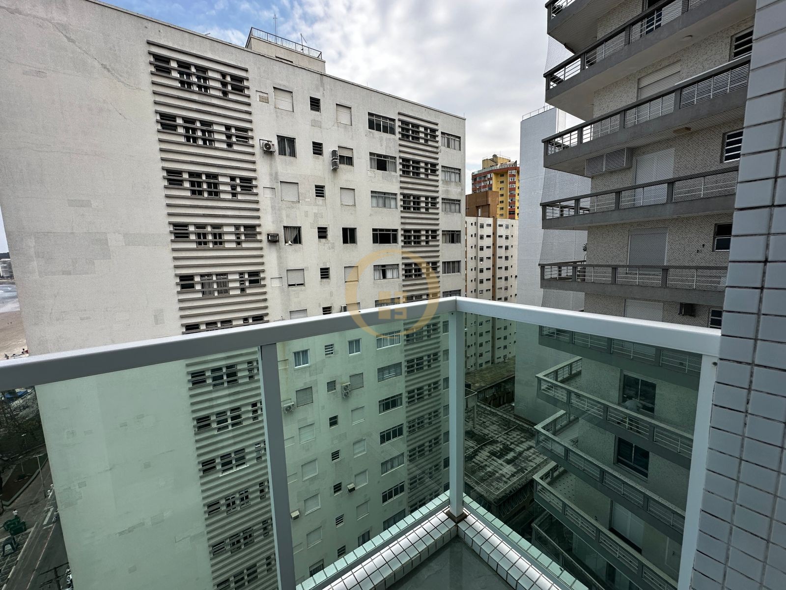 Apartamento Frente ao Mar nas Pitangueiras, Guarujá - SP