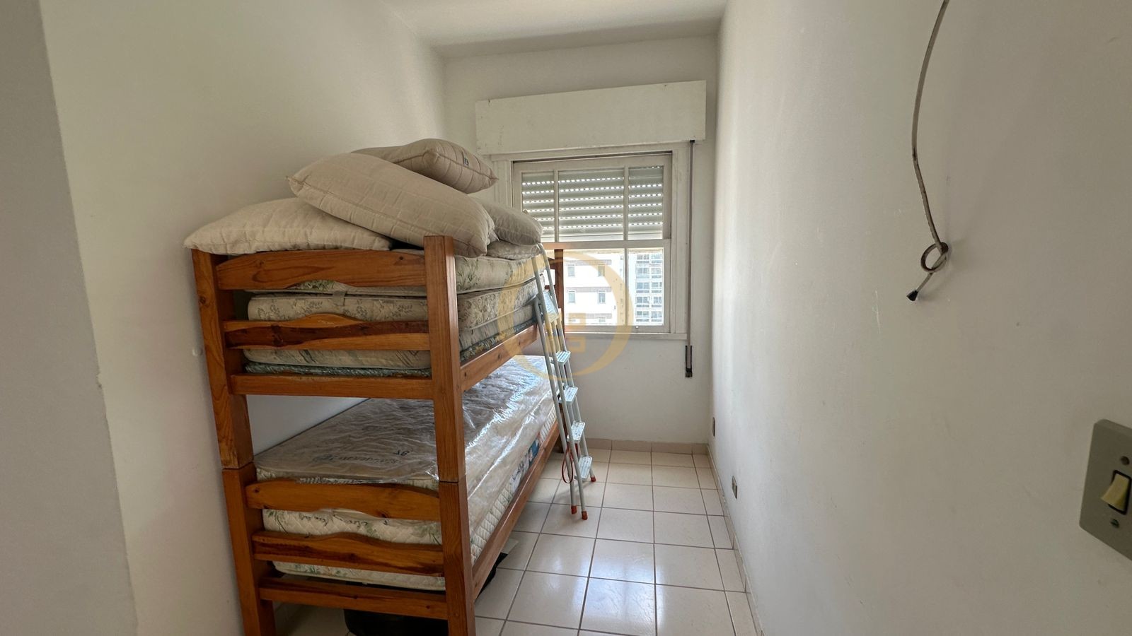 Apartamento Frente ao Mar-3-dormitorios-Pitangueiras
