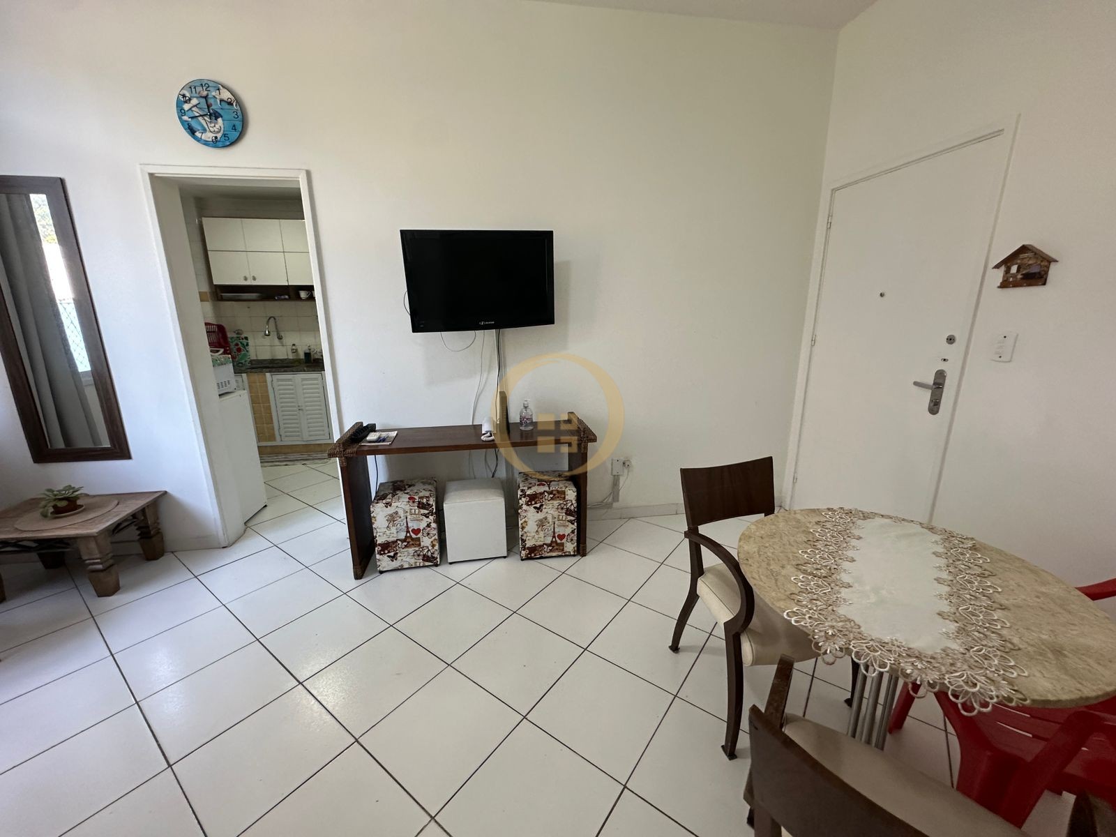 Apartamento na Praia das Pitangueiras, Guarujá - SP