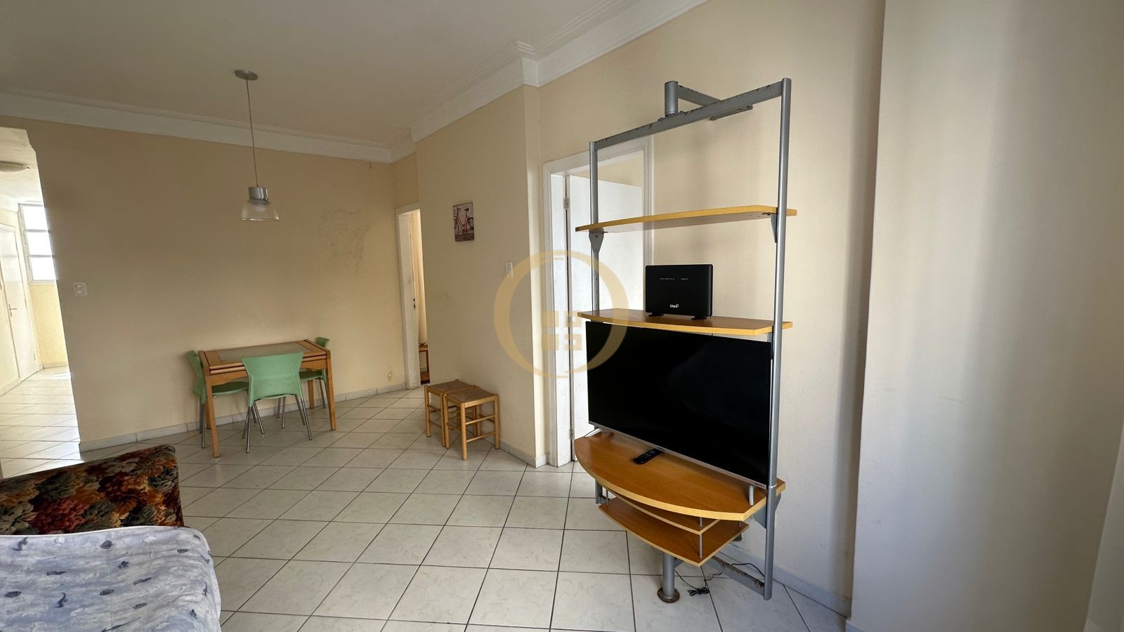 Apartamento na Praia das Pitangueiras, Guarujá - SP