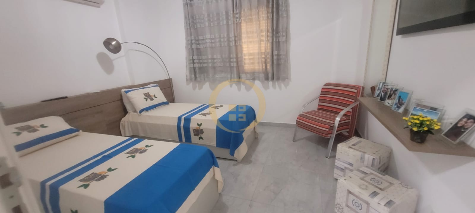 Apartamento na Praia das Pitangueiras, Guarujá - SP