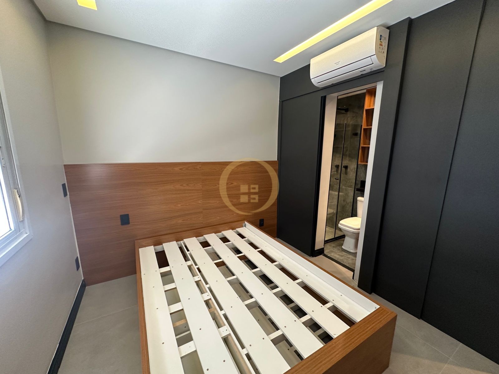 Apartamento na Praia das Astúrias, Guarujá - SP